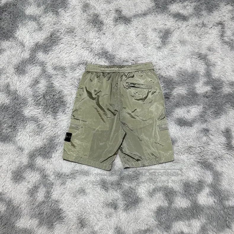 Stone Island Stone Island Metallic Nylon Shorts Light Green Size US 30 / EU 46 - 2 Thumbnail