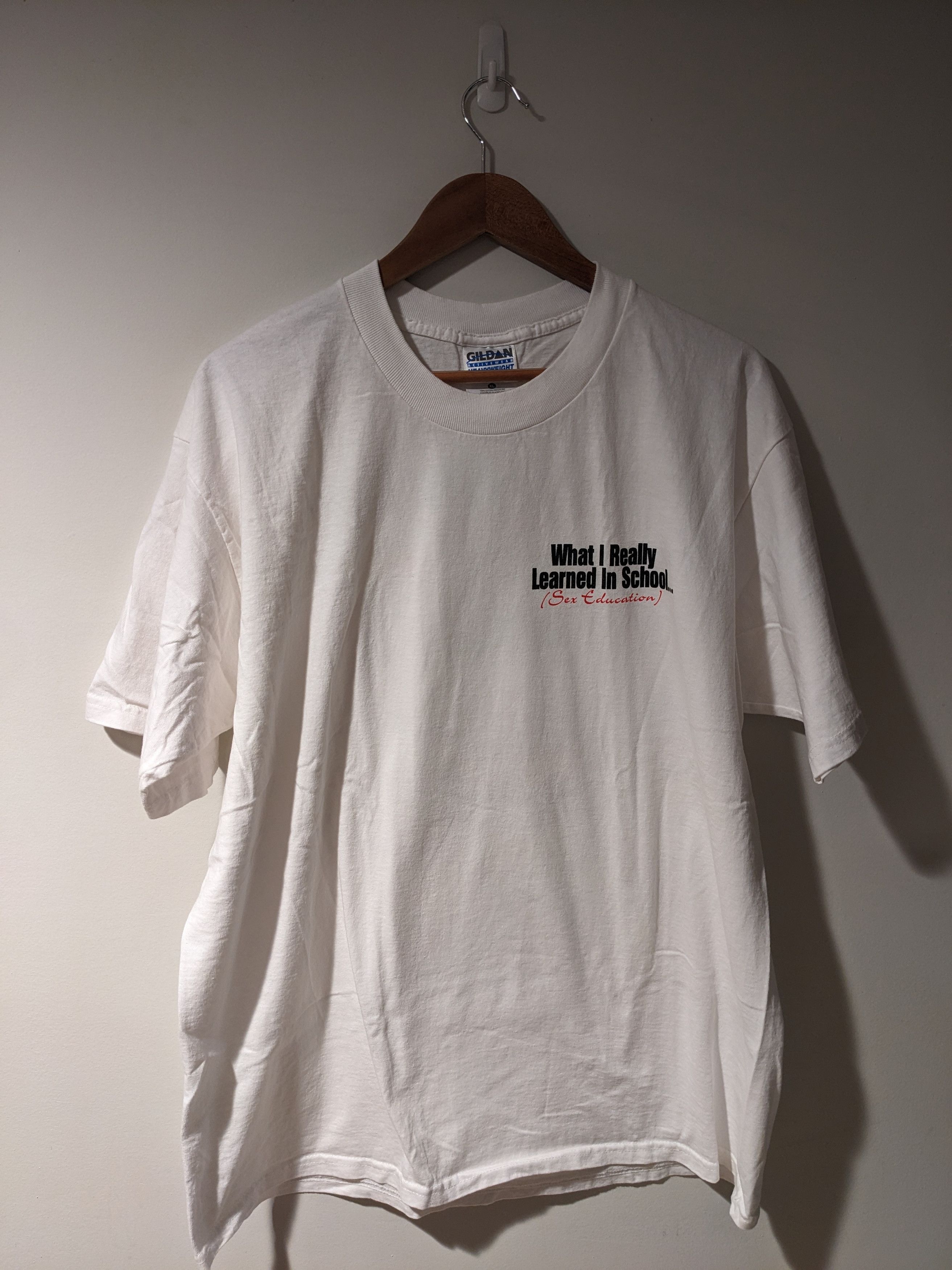 Gildan × Vintage Vintage 1997 Sex Education What I Really Learned T-Shirt Size US XL / EU 56 / 4 - 4 Thumbnail