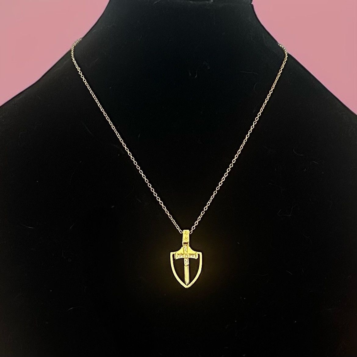 Other Gold tone sword cross shield pendant necklace Size ONE SIZE - 1 Thumbnail