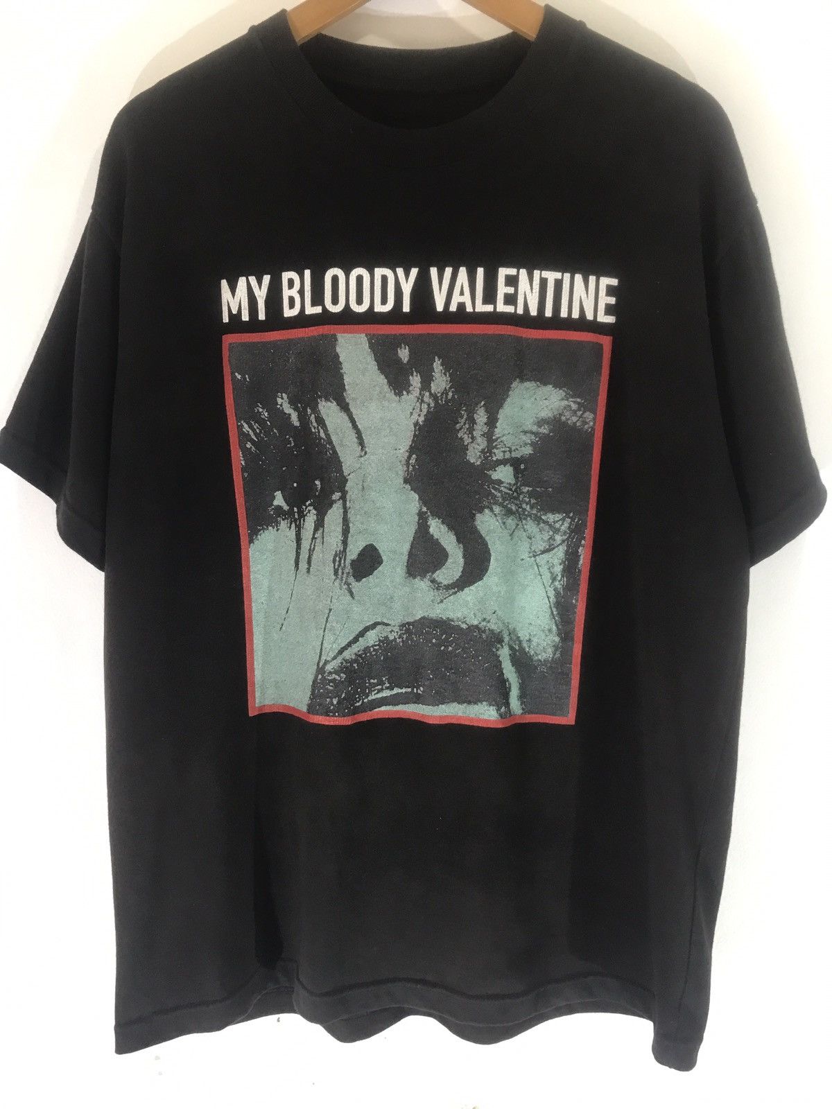 Band Tees My bloody valentine “feed me with your kiss” rare