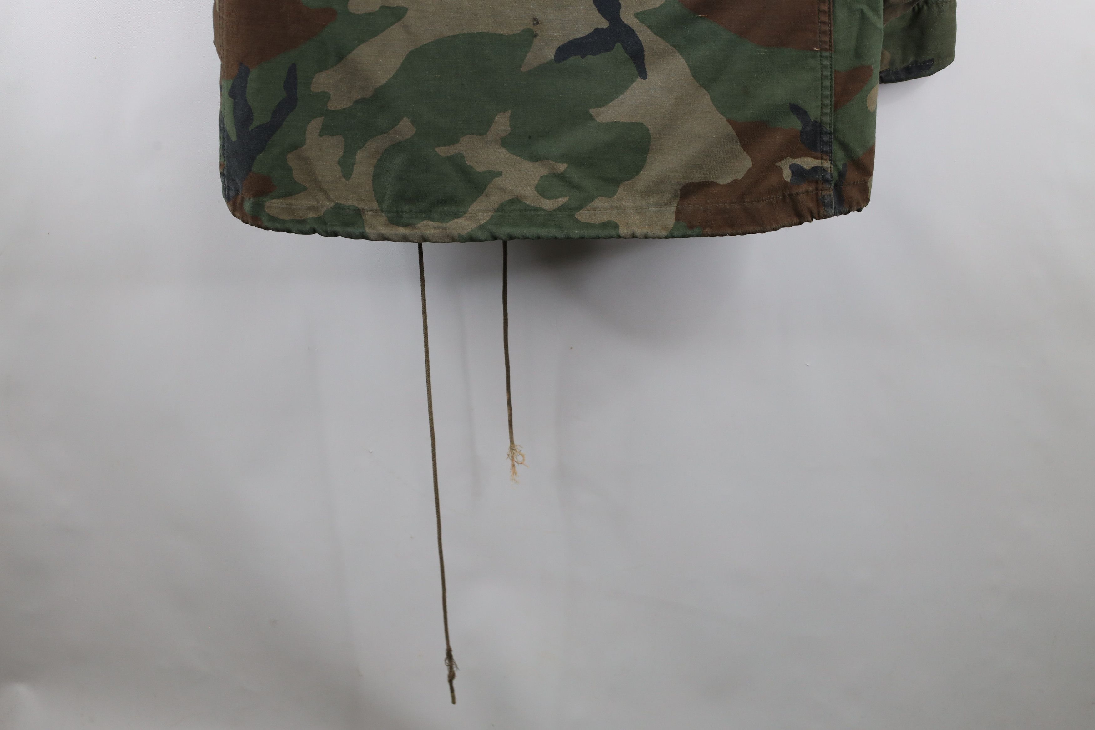 Vintage Vintage 90s Camouflage Cold Weather Field Jacket USA Size US M / EU 48-50 / 2 - 19 Thumbnail