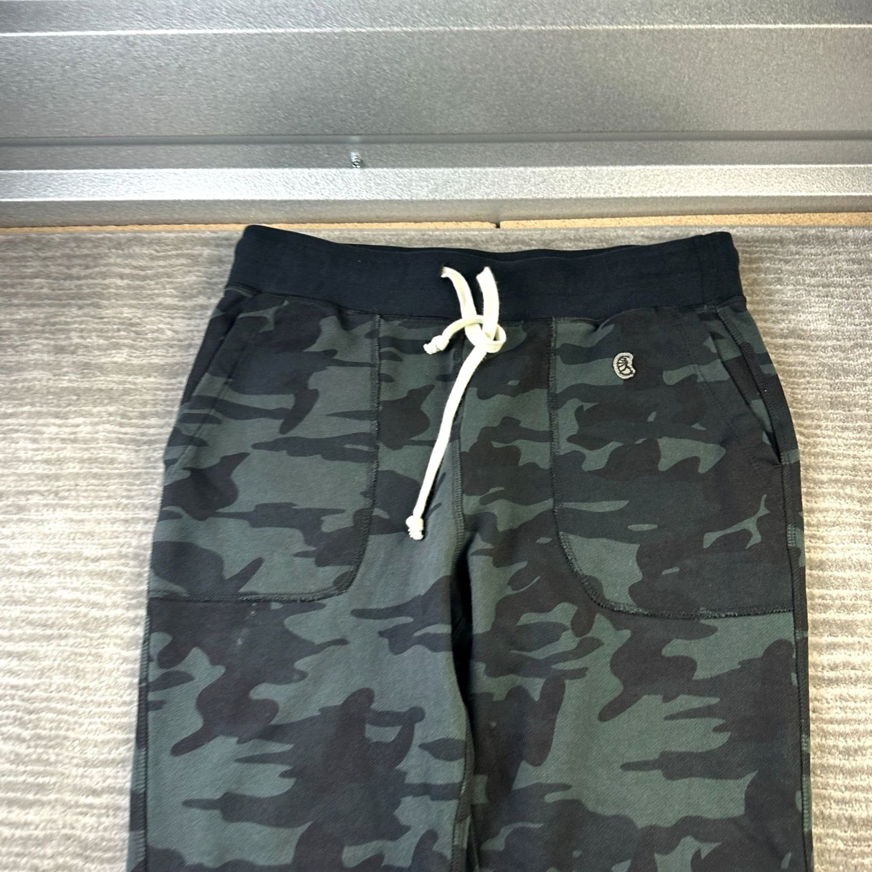 Champion Champion Todd Snyder Pants Mens Medium Gray Camouflage Joggers Sweatpants Size US 31 - 3 Thumbnail