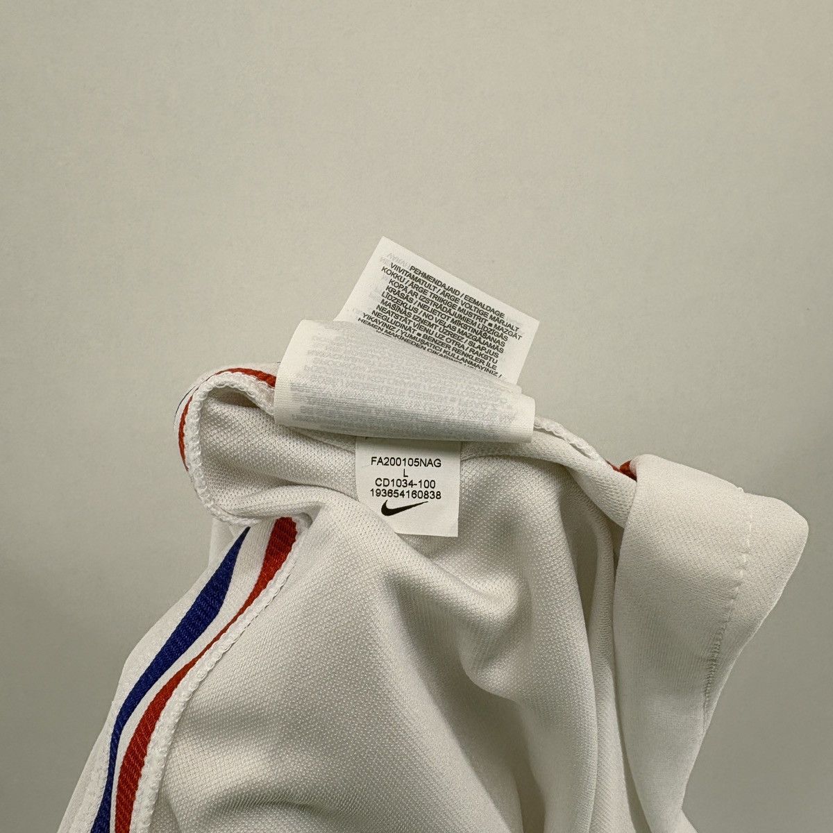 Nike France 2020 Away Youth Nike Football Soccer Jersey Kit Juve Size US XS / EU 42 / 0 - 6 Thumbnail