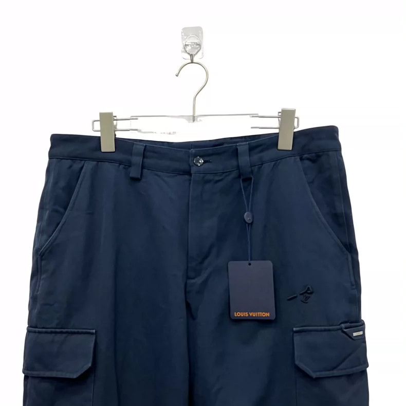 Louis Vuitton Louis Vuitton Pin-embroidered navy overalls pants Size US 44 / EU 60 - 4 Thumbnail