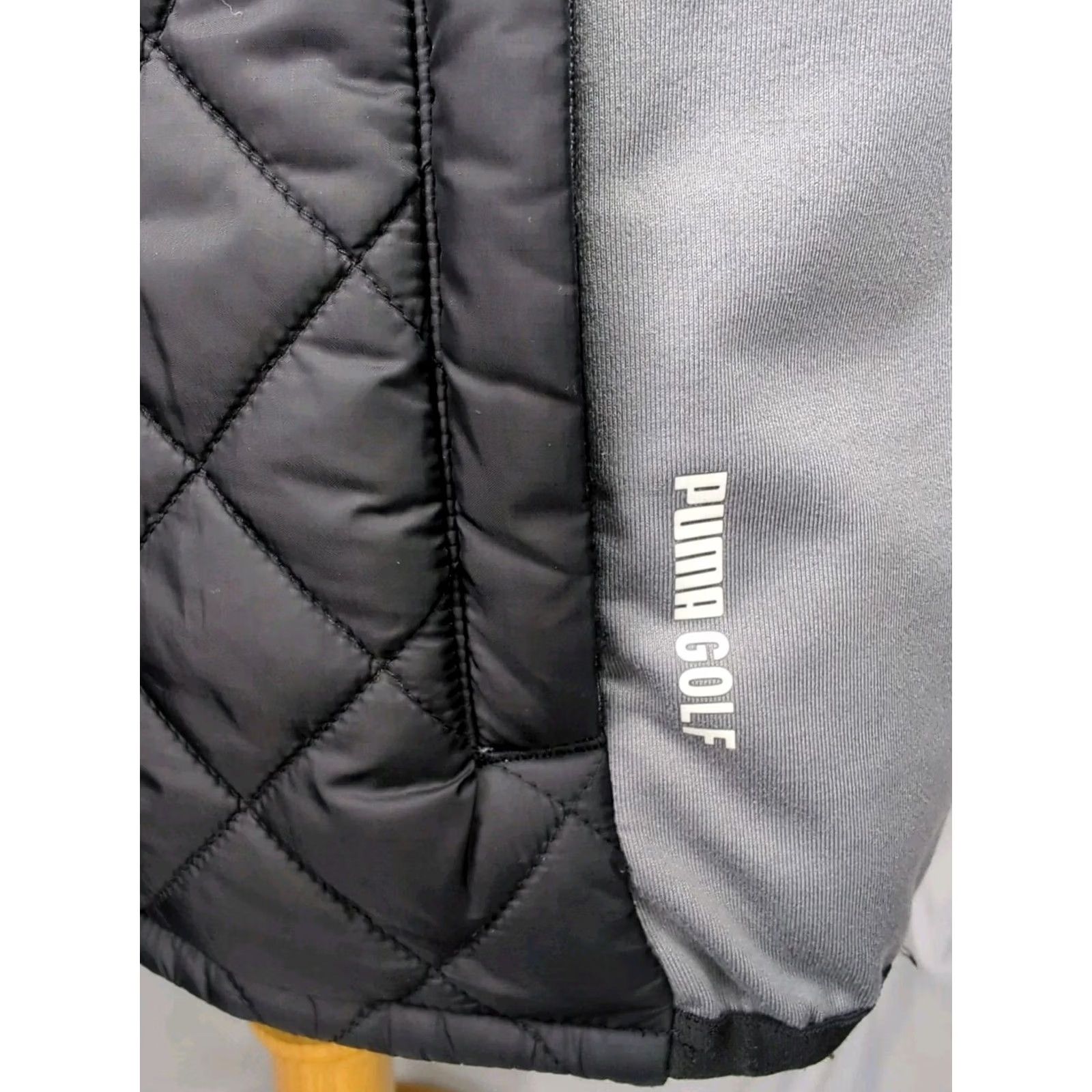 Puma PUMA Frost Quilted Vest Jacket Black Medium Men's Golf Primaloft Sample CLR Size US M / EU 48-50 / 2 - 7 Thumbnail