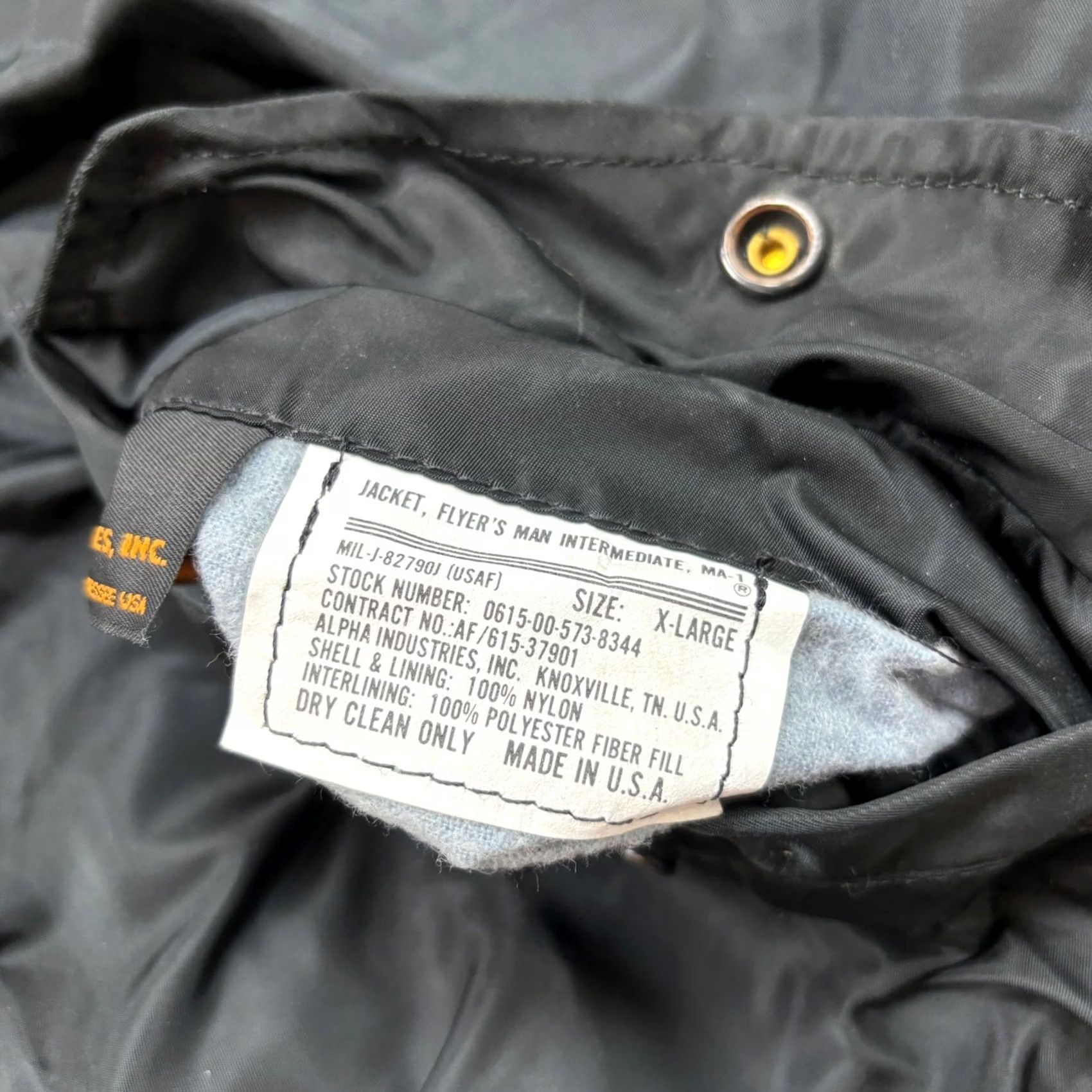 Alpha Industries VINTAGE Rare 1993 Stargate Film Cast and Crew Alpha Industries Bomber Jacket XL Mens Black Nylon Bomber Jacket XL Size US XL / EU 56 / 4 - 5 Thumbnail