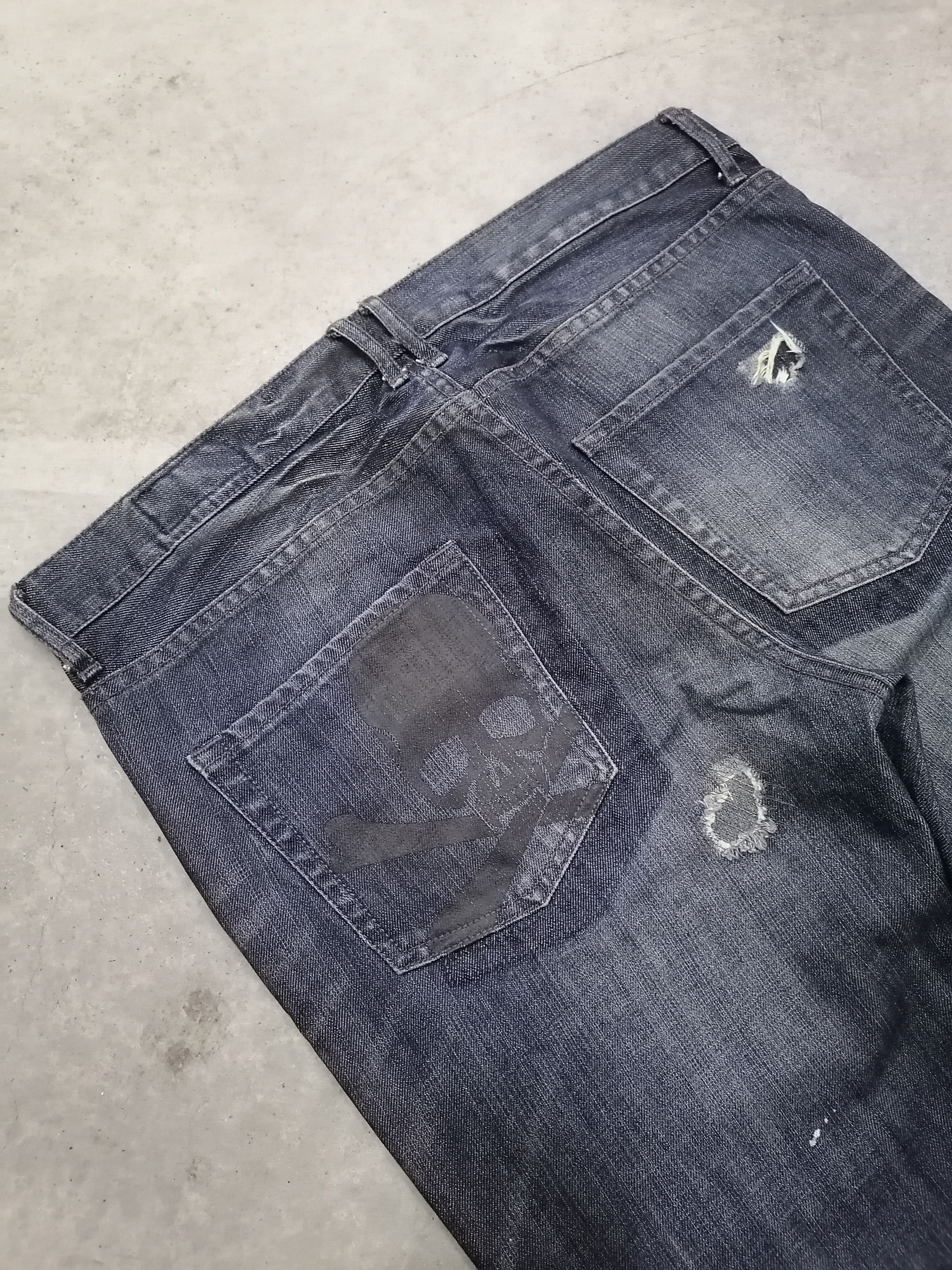 Japanese Brand Semantic Design x Roen Crossbone Distressed Denim Pants Size US 35 - 12 Thumbnail
