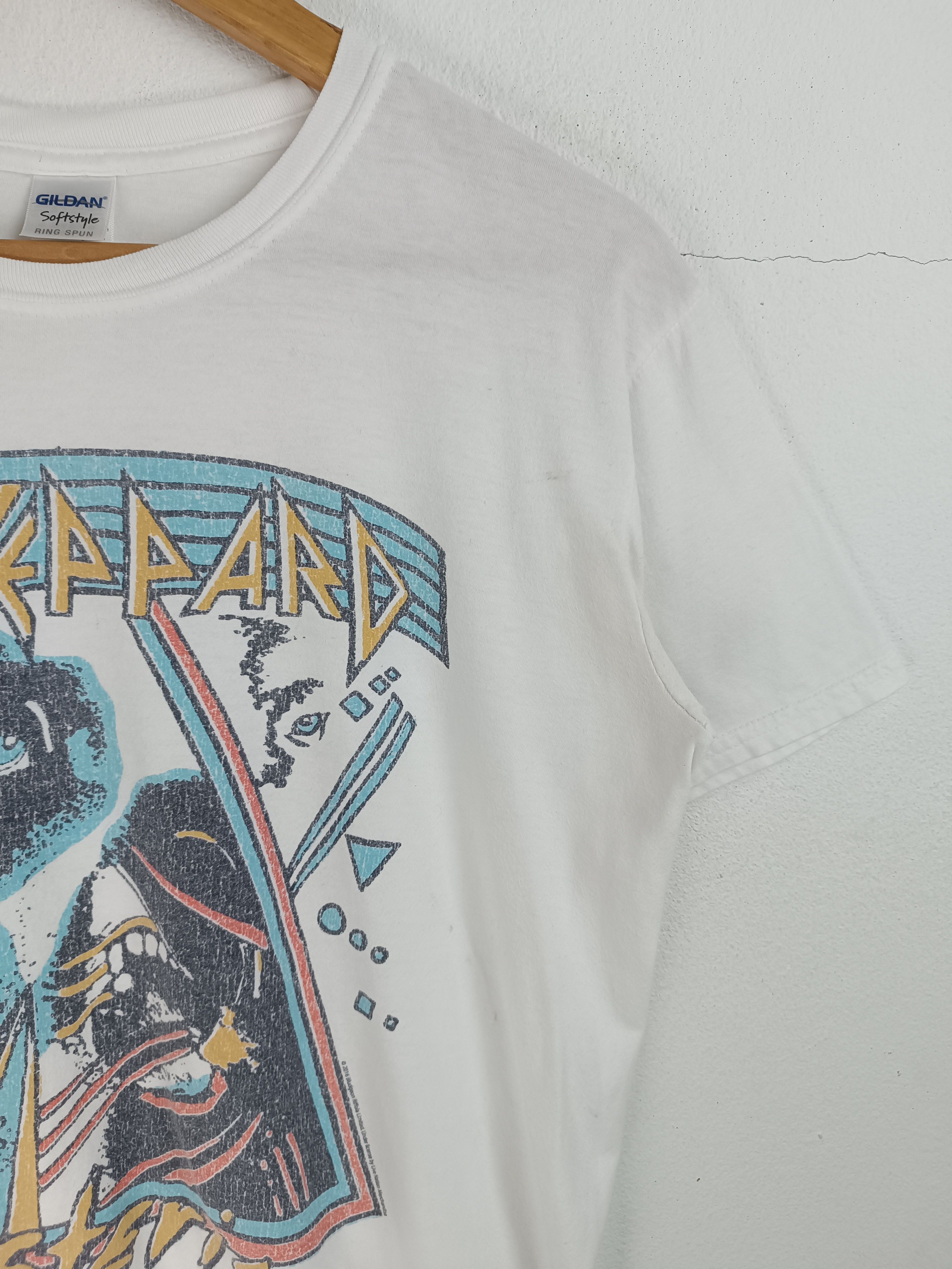 Vintage VINTAGE DEF LEPPARD HYSTERIA ROCK TEE journey scorpions kiss Size US M / EU 48-50 / 2 - 6 Thumbnail