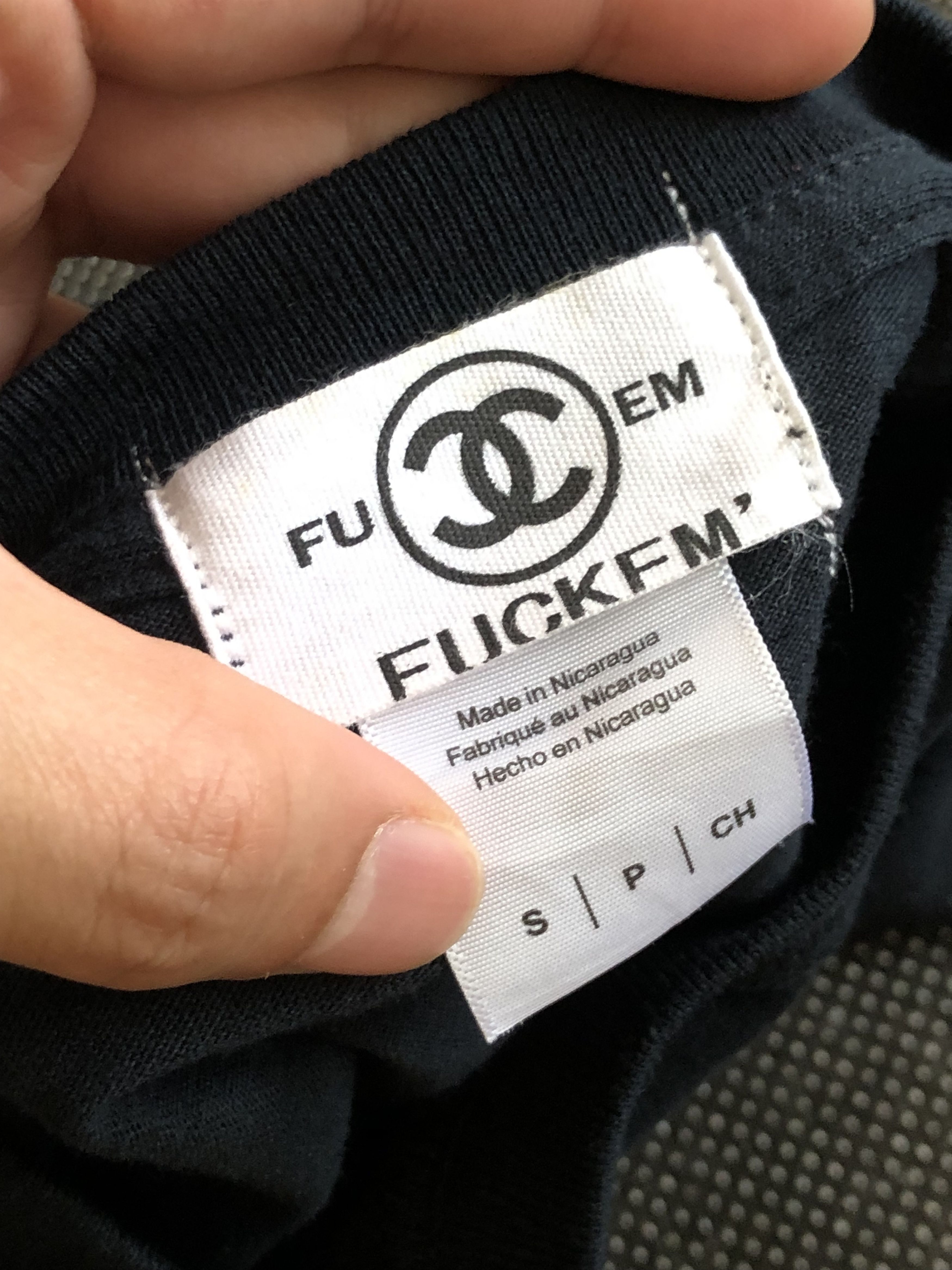 Other “FUCK EM” CHANEL HUMOR TEE Size US S / EU 44-46 / 1 - 6 Thumbnail