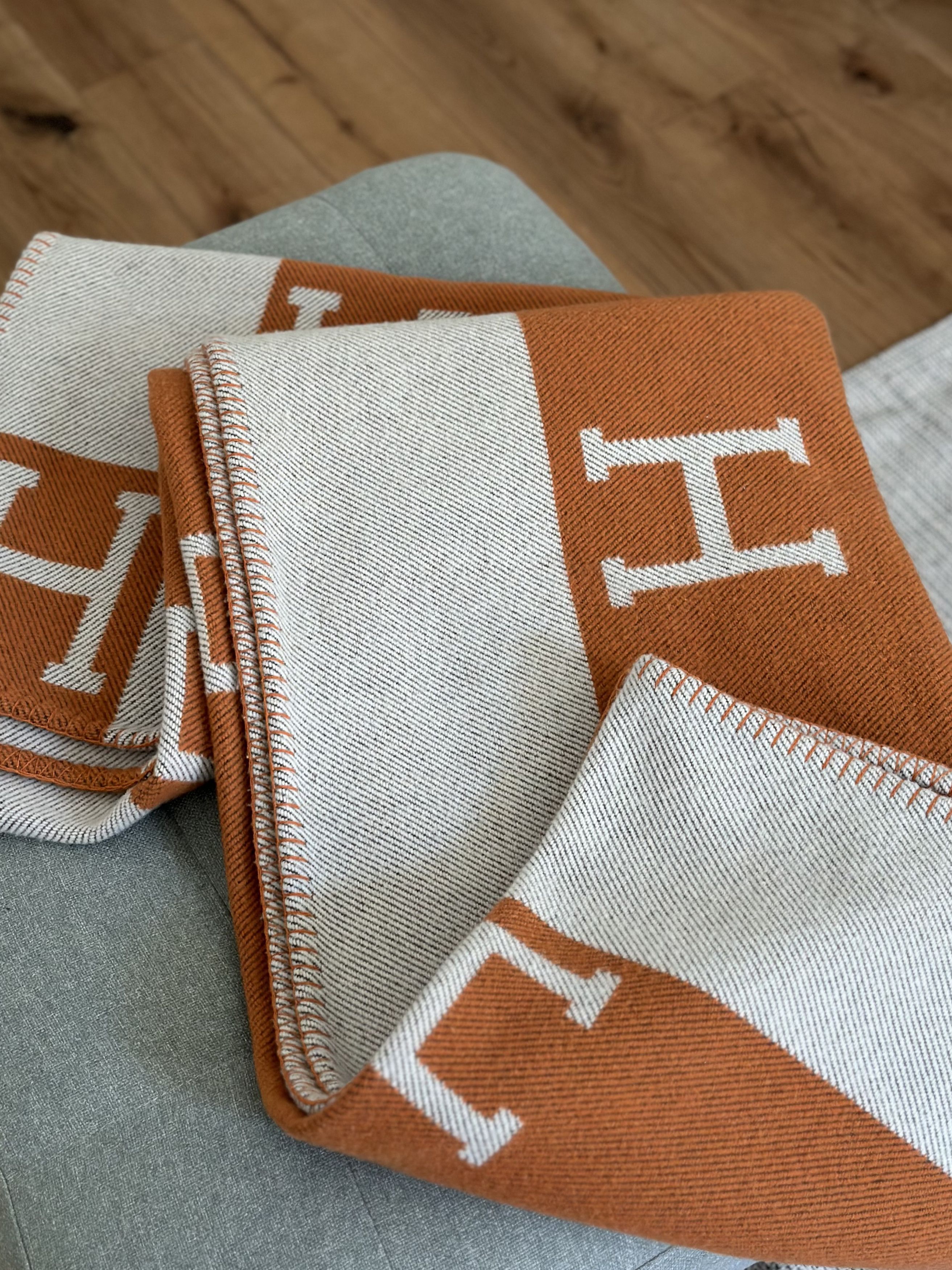 Hermes Hermes Avalon Throw Blanket - Merino Wool & Cashmere, Orange Size ONE SIZE - 4 Thumbnail