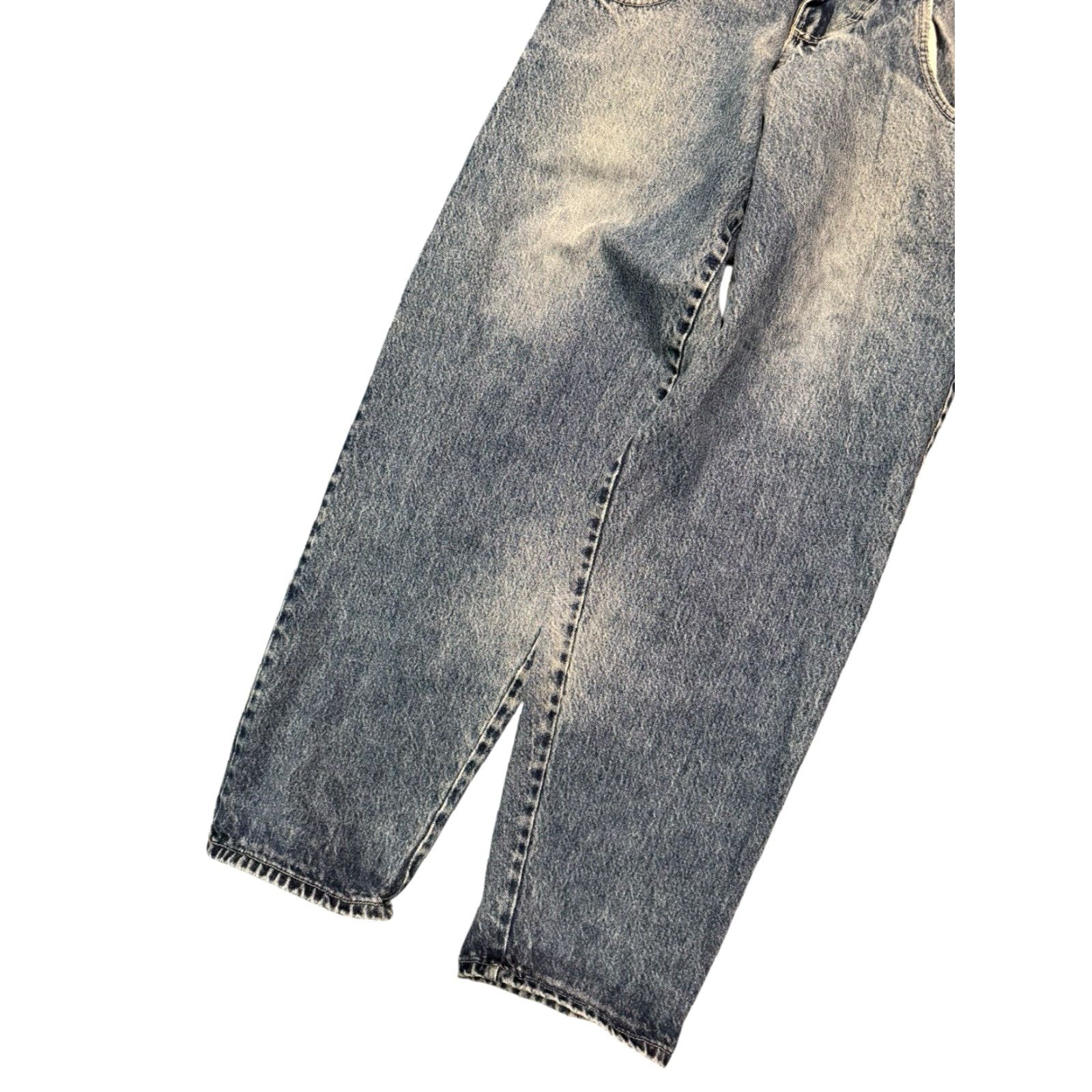Vintage VINTAGE Hugo Boss Big Logo Baggy Jeans Acid Wash Tapered 27 Inseam 31 Men Blue 90s Retro Logo Jeans Mens Size US 27 - 4 Thumbnail