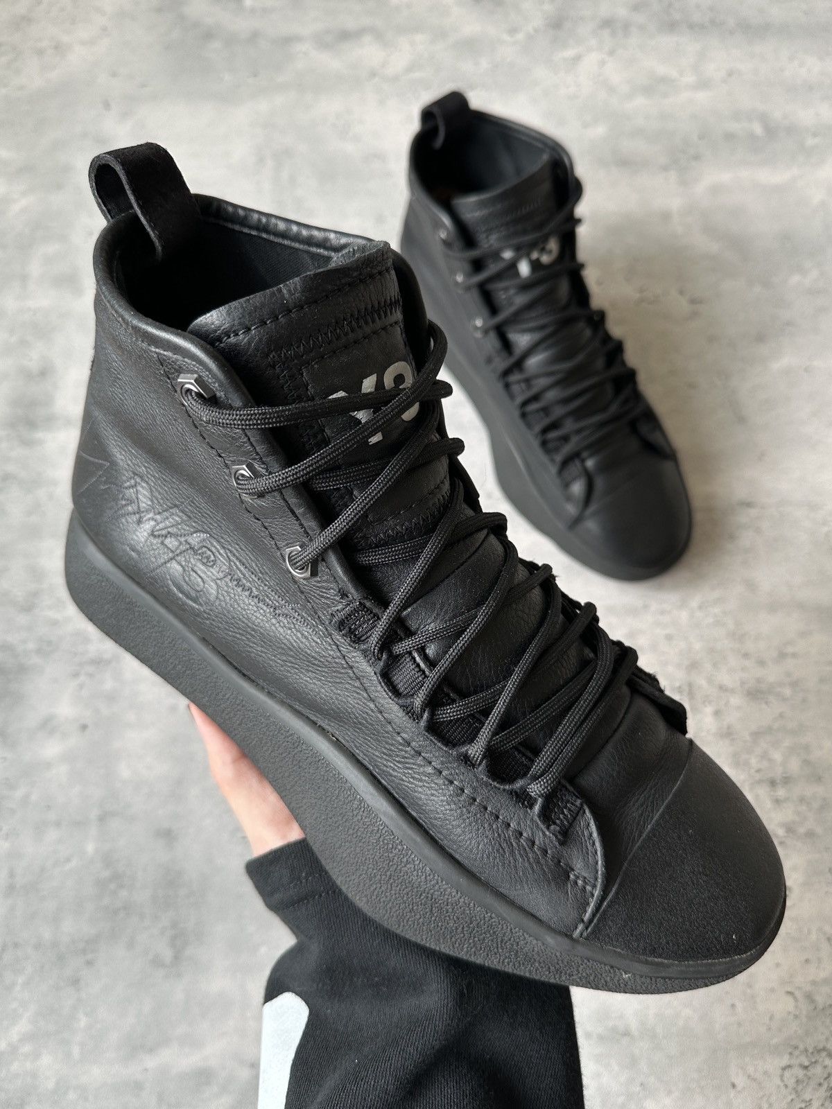 Y-3 BASHYO II TRIPLE BLACK Size US 9.5 / EU 42-43 - 2 Thumbnail