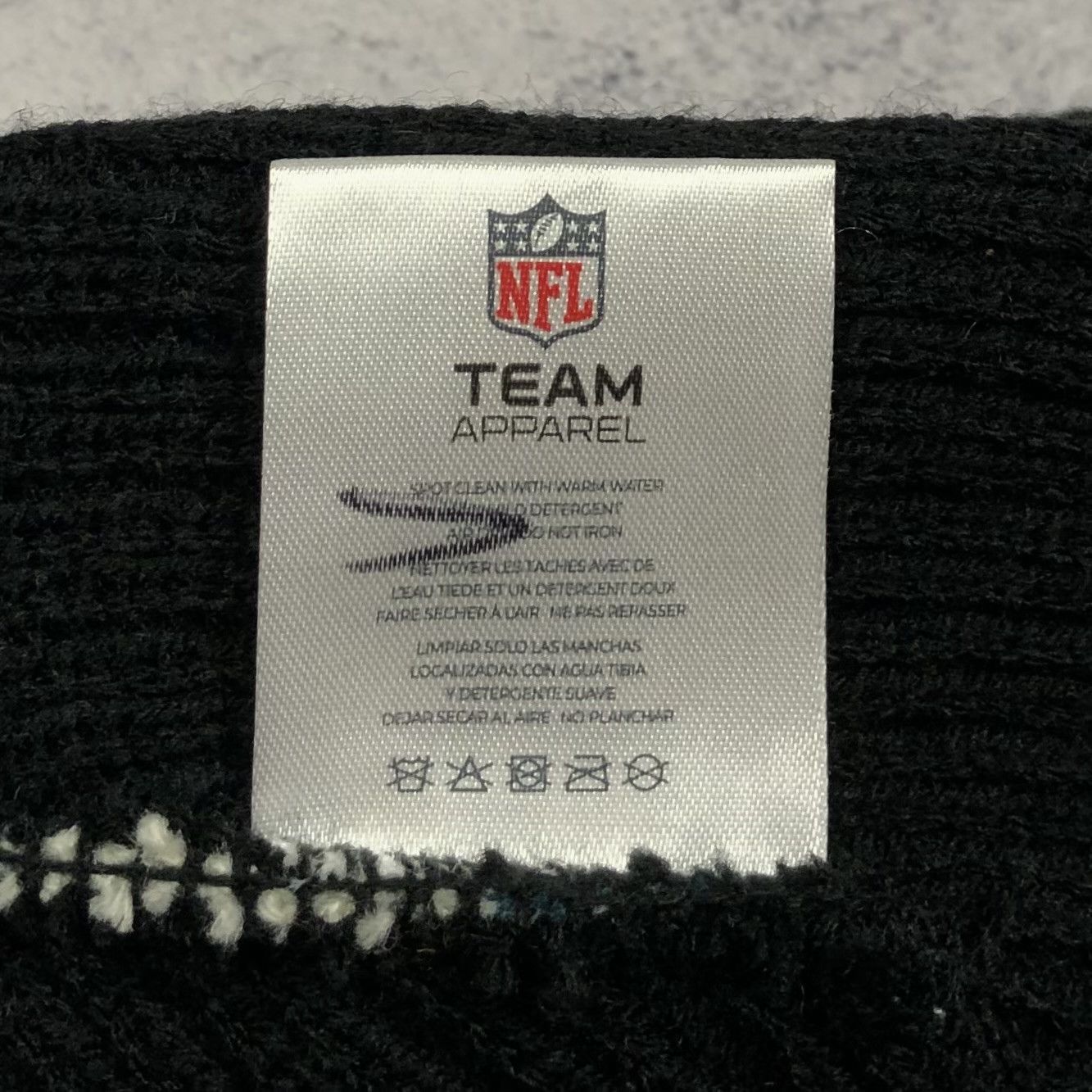 NFL NWT NFL Team Philadelphia Eagles Striped Winter Warm Hat NEW Size ONE SIZE - 7 Thumbnail