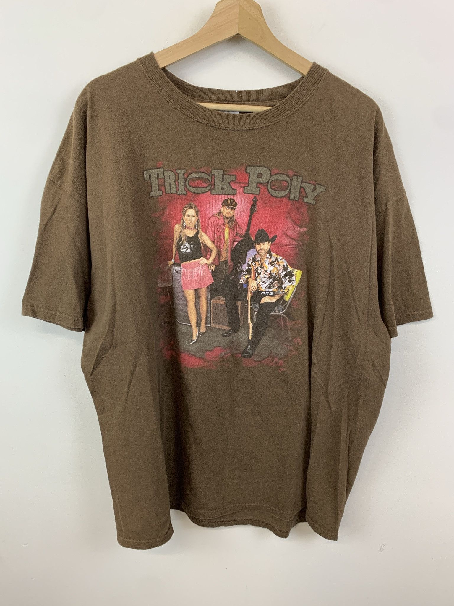 Vintage Vitnage Trick Pony Band Tee 2000s Trick Pony 2006 Tour Tee Size XXL Size US XXL / EU 58 / 5 - 1 Thumbnail