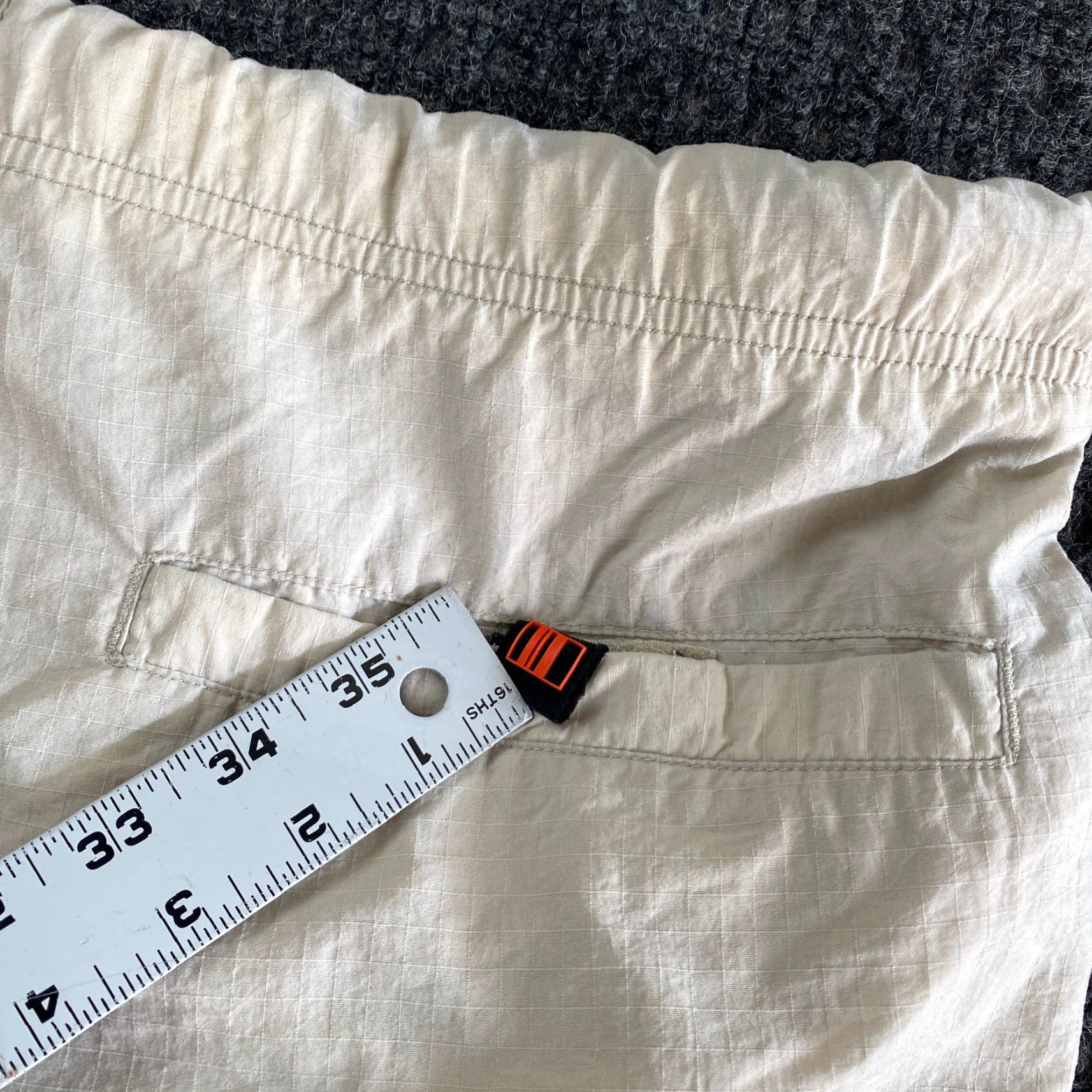 Nike VINTAGE Nike Board Shorts Men S Black 90s y2k Cargo Swim Bottoms Trunks Watersports Pockets Size US 29 - 6 Thumbnail