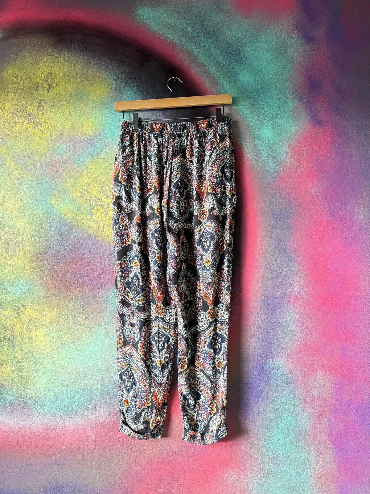 Walls Wallis print trouser in size uk 8 Size ONE SIZE - 4 Thumbnail
