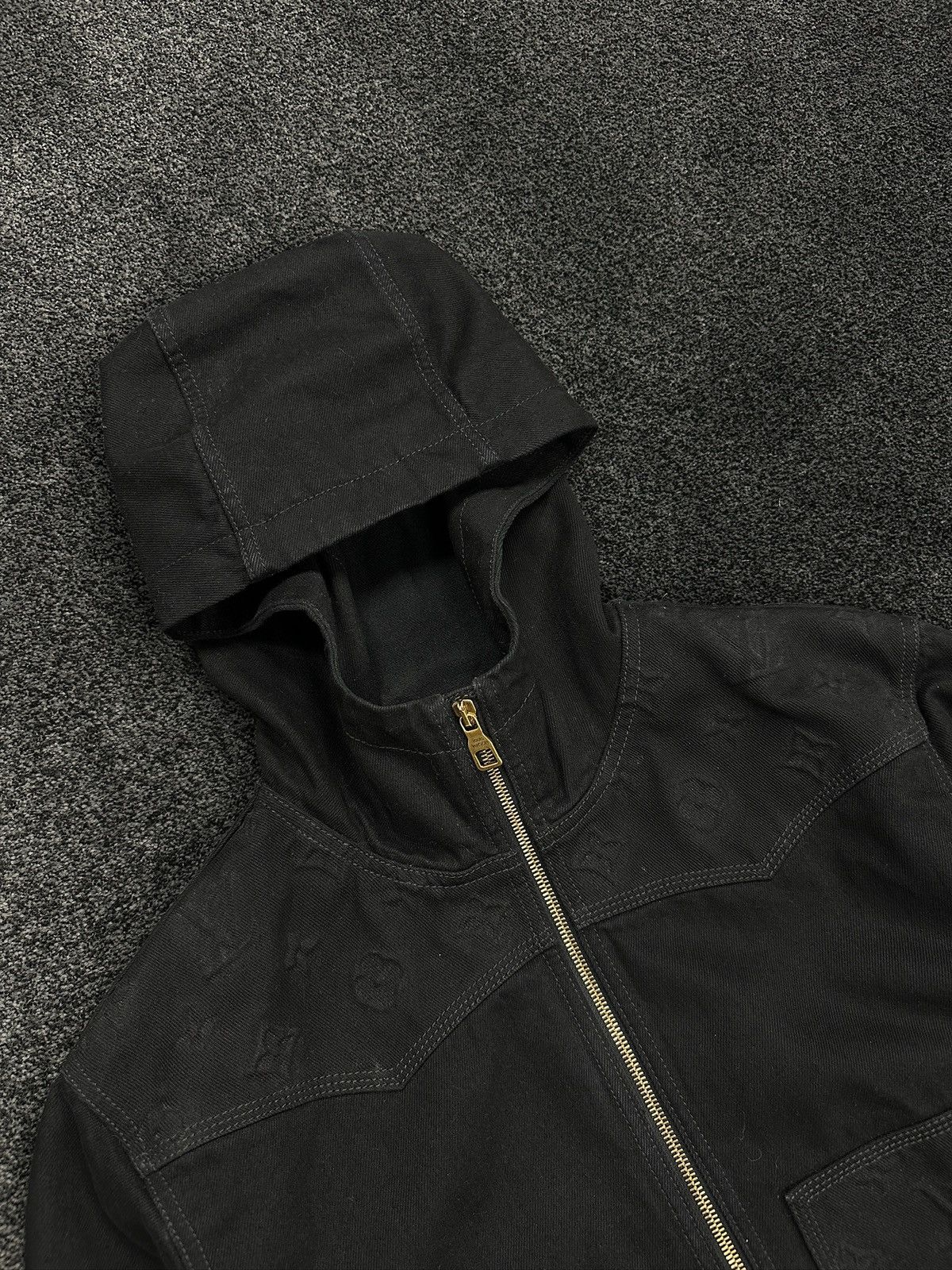 Louis Vuitton Louis Vuitton Denim Monogram Hooded Carpenter Jacket Black Size US S / EU 44-46 / 1 - 3 Thumbnail
