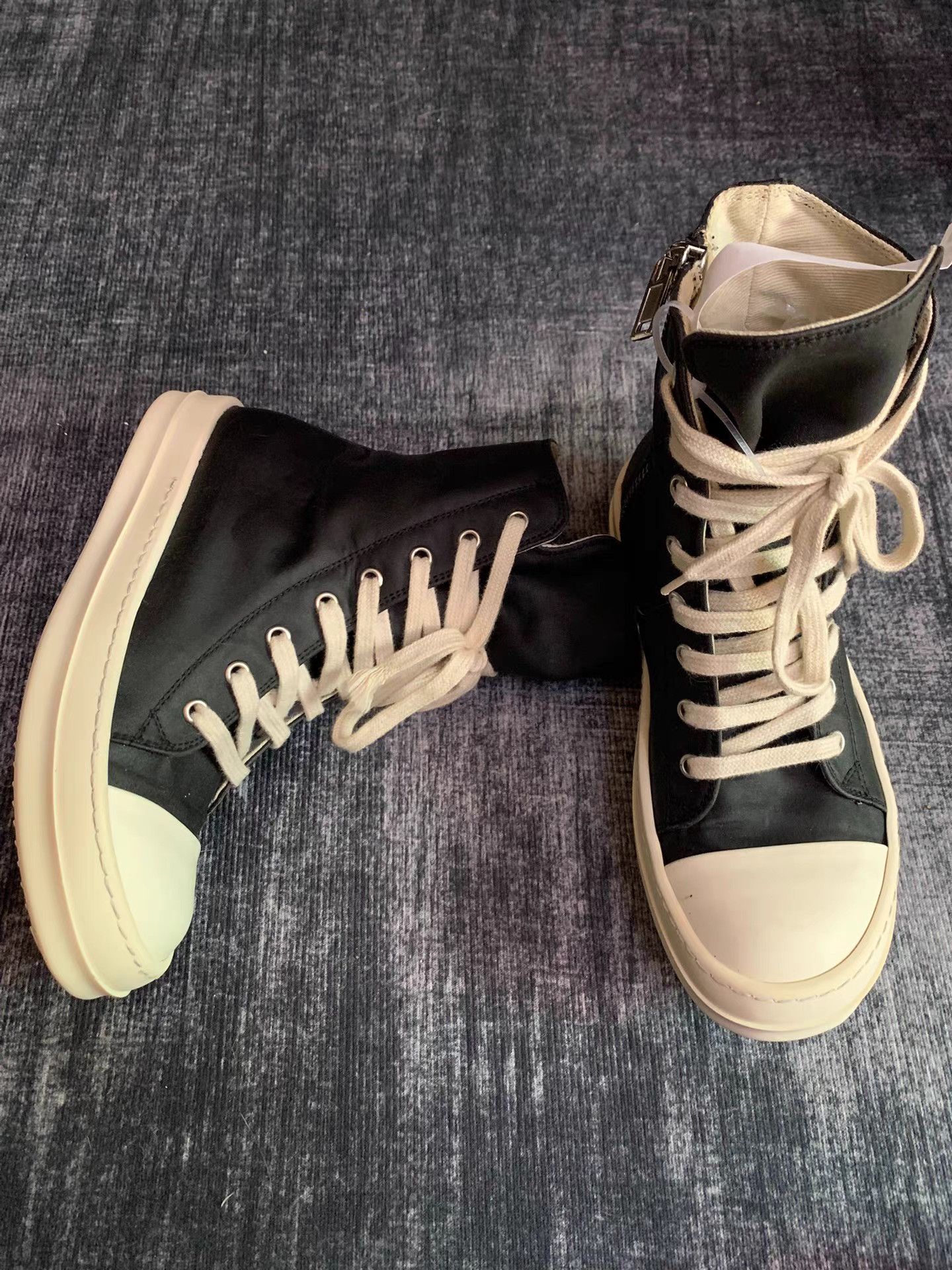 Rick Owens Rick Owens DRKSHDW Waxed Turbo Cyclops Size US 6 / IT 36 - 2 Thumbnail