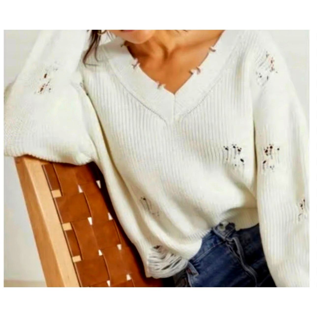 Other 525 America Distressed Shaker V-Neck Sweater in Chalk size M Size M / US 6-8 / IT 42-44 - 4 Thumbnail