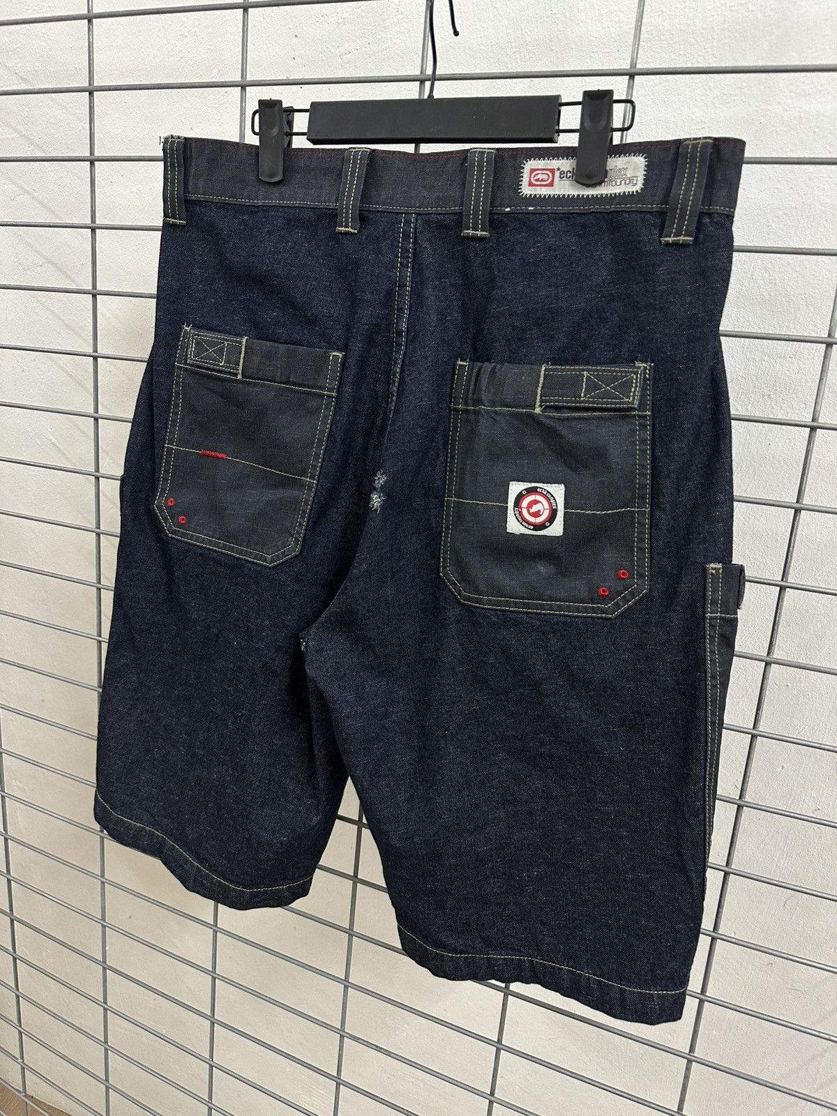 Ecko Unltd. Rare And Beautiful Ecko Unltd. Big Front Pocket Cargo Jorts Size US 34 / EU 50 - 6 Thumbnail
