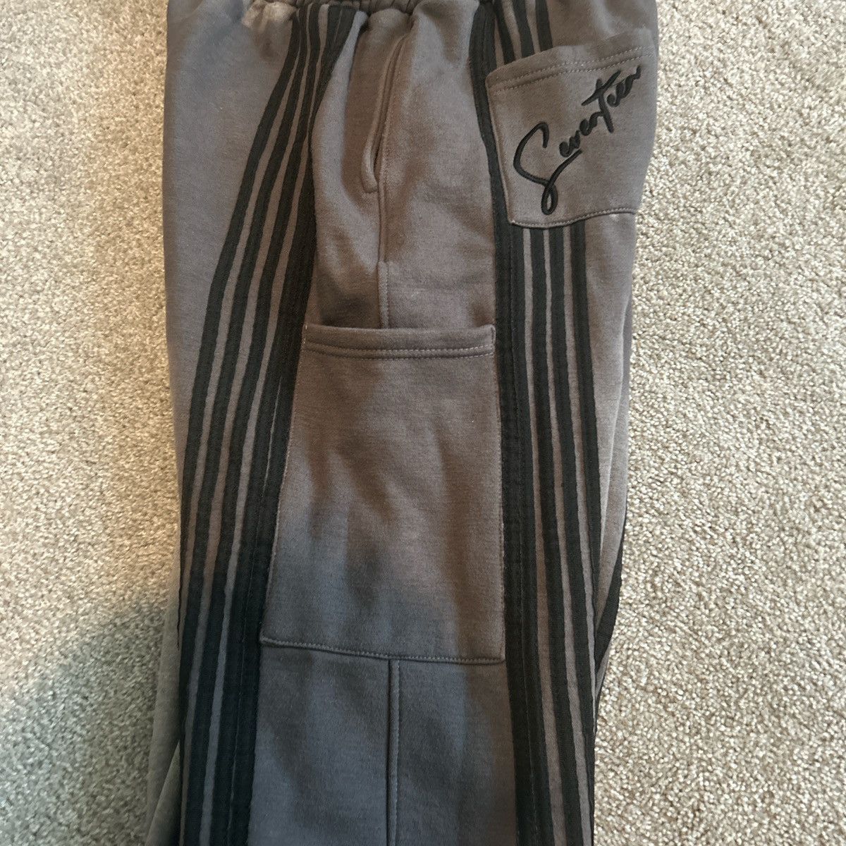 Other Grey and Black Striped Wide Leg Sweatpants Size US 33 - 4 Thumbnail