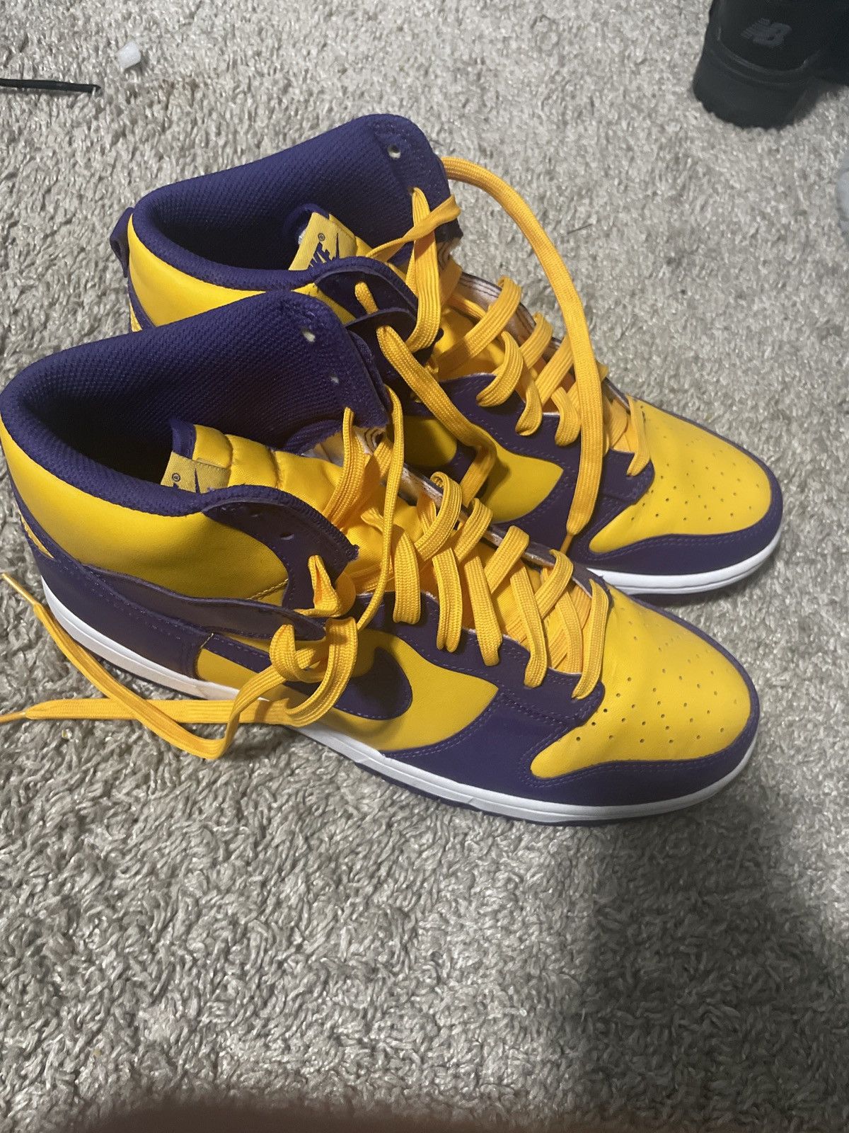 NBA × Nike Nike Dunk High Lakers Size 11 Size US 11 / EU 44 - 6 Thumbnail