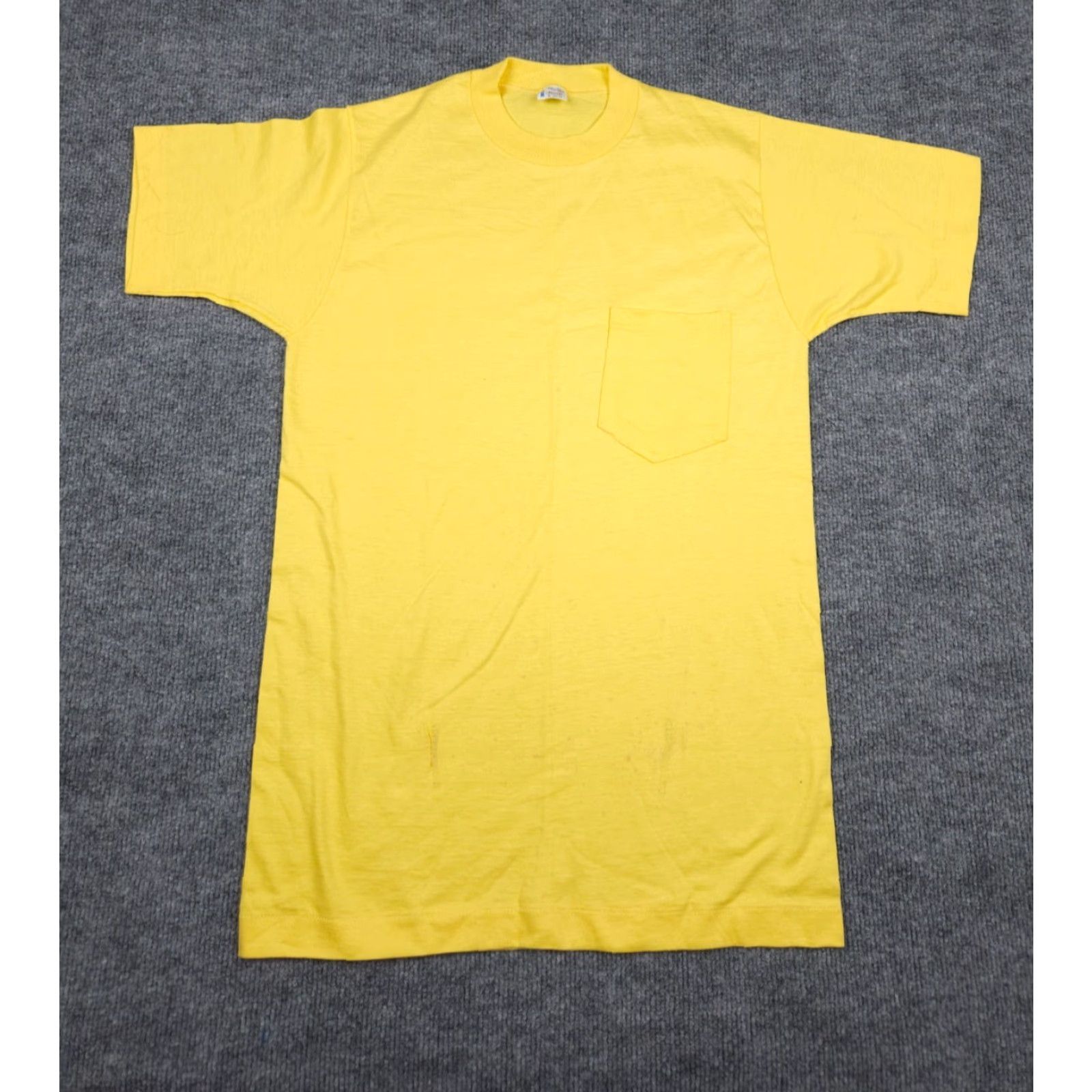 Penn VINTAGE Towncraft T-Shirt Pocket Tee Yellow Small Mens USA Pockets VTG Regular Crew Neck Short Sleeve Cotton Knit Brand Towncraft Shirt Size US S / EU 44-46 / 1 - 2 Thumbnail