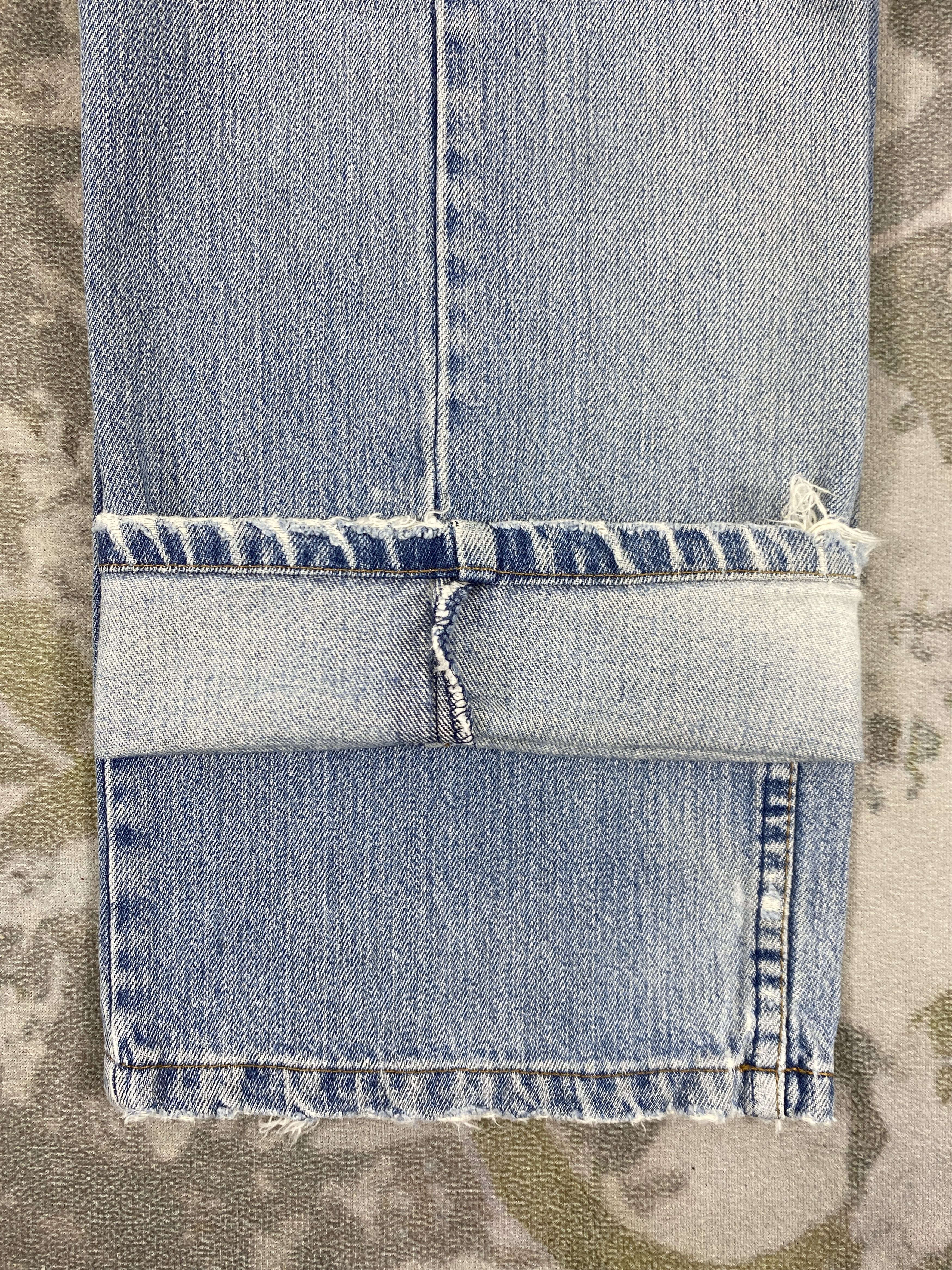 Levi's Distressed Blue Vintage Levi's Jeans 32x30 Denim - JN3452 Size US 32 / EU 48 - 11 Thumbnail