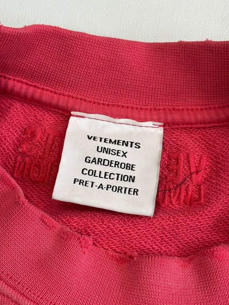 Vetements Vetements 23ss wash powder sweatshirt 2506-Nextarrow Size US S / EU 44-46 / 1 - 3 Thumbnail