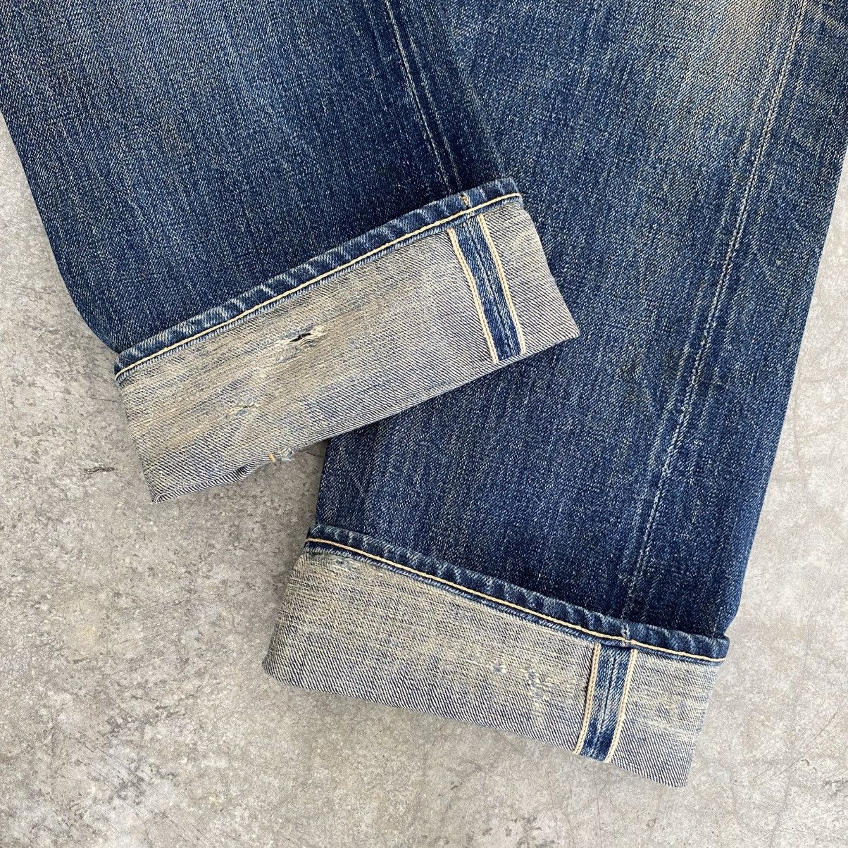 Denime Vintage 90’s Denime Faded Blue Distressed Selvedge Jeans Size US 30 / EU 46 - 2 Thumbnail