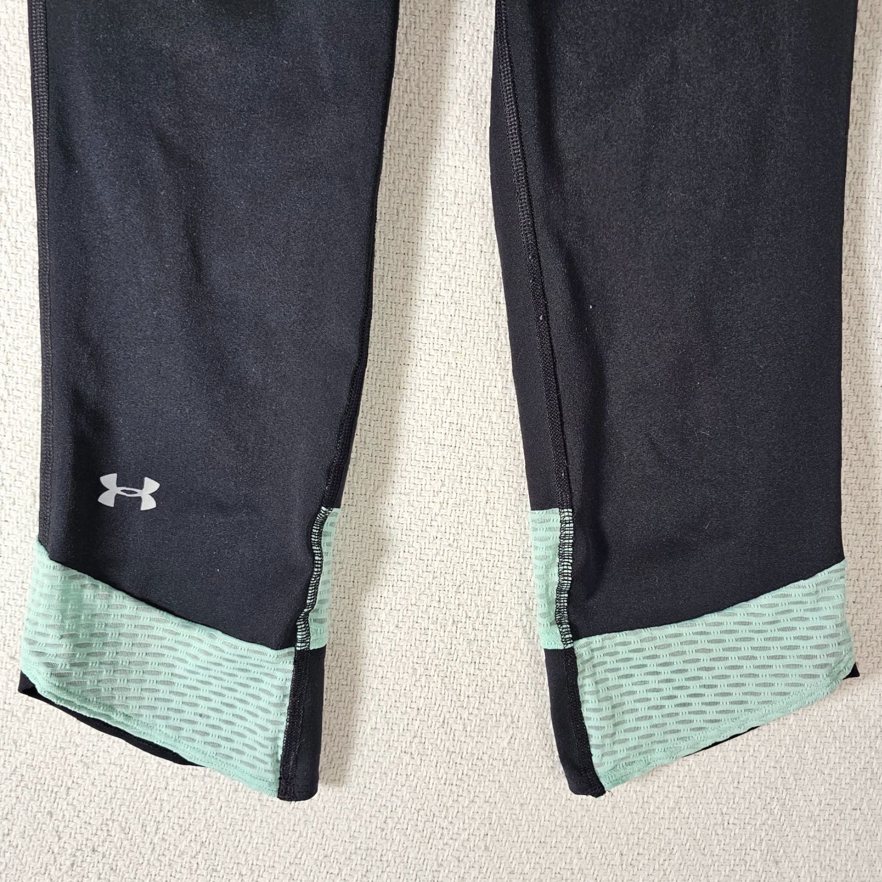 Under Armour Under Armour Capri Pants Women's Small Fly-By Compression Back Zipper Black Size 32" / US 10 / IT 46 - 2 Thumbnail