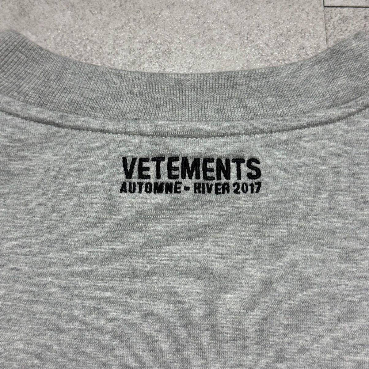 Vetements Vetements Sexual Fantasies Side Logo Long Sleeve T-Shirts Size US XS / EU 42 / 0 - 2 Thumbnail