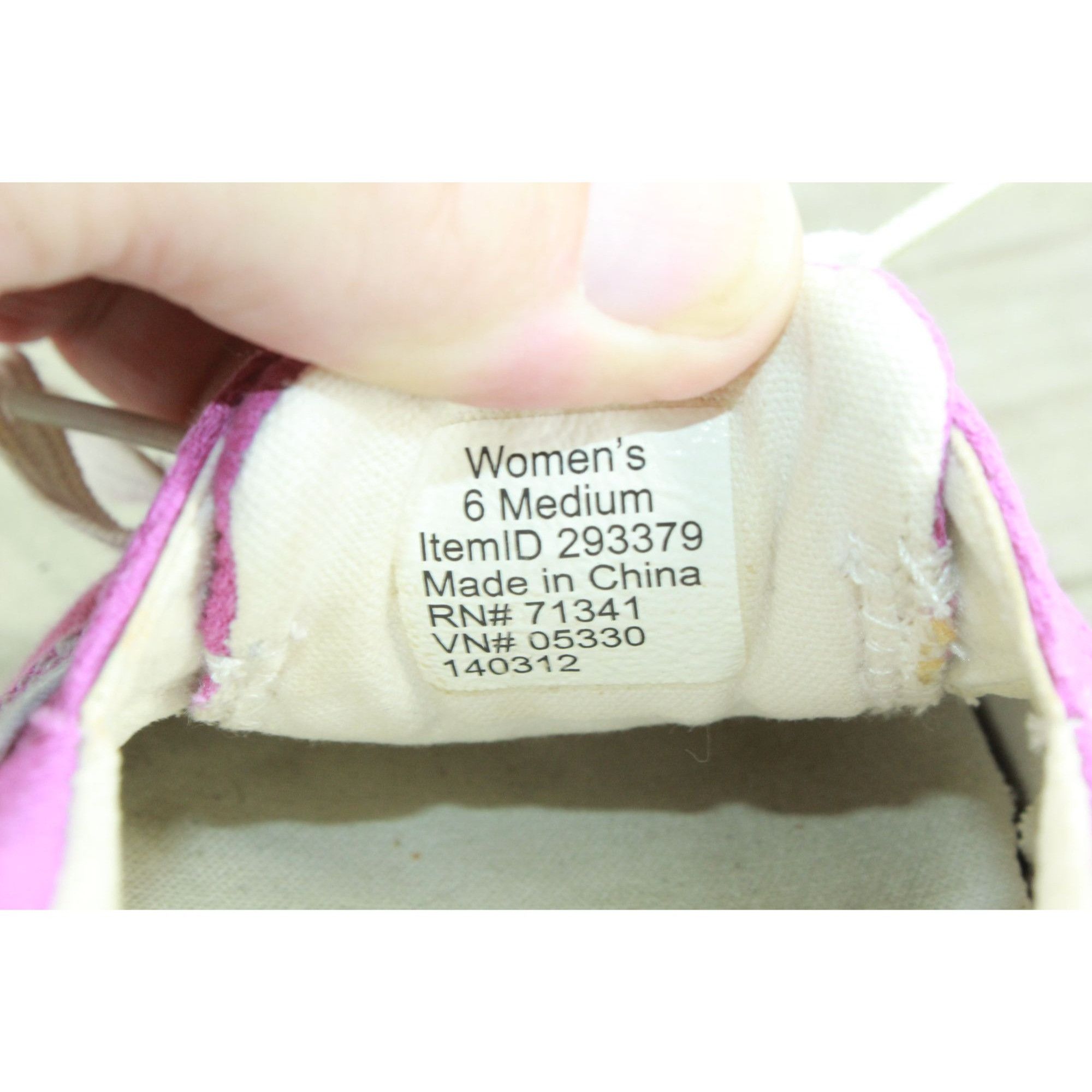 L.L. Bean LL Bean Pink Canvas Slip On Comfort Casual Boat Loafers Size US 6 / IT 36 - 8 Thumbnail