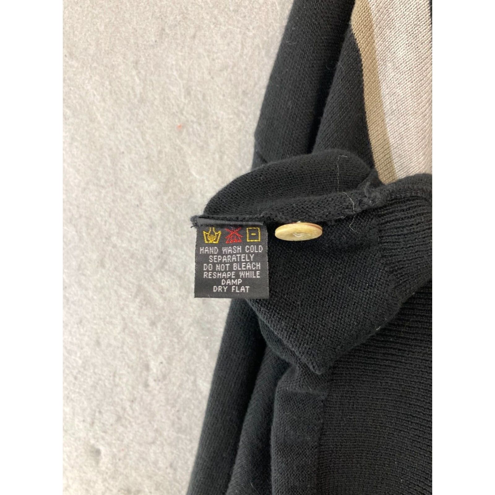 Vintage VINTAGE Greg Norman Mens Sweater XL Black Striped Collared Golf Mens Size US XL / EU 56 / 4 - 6 Thumbnail