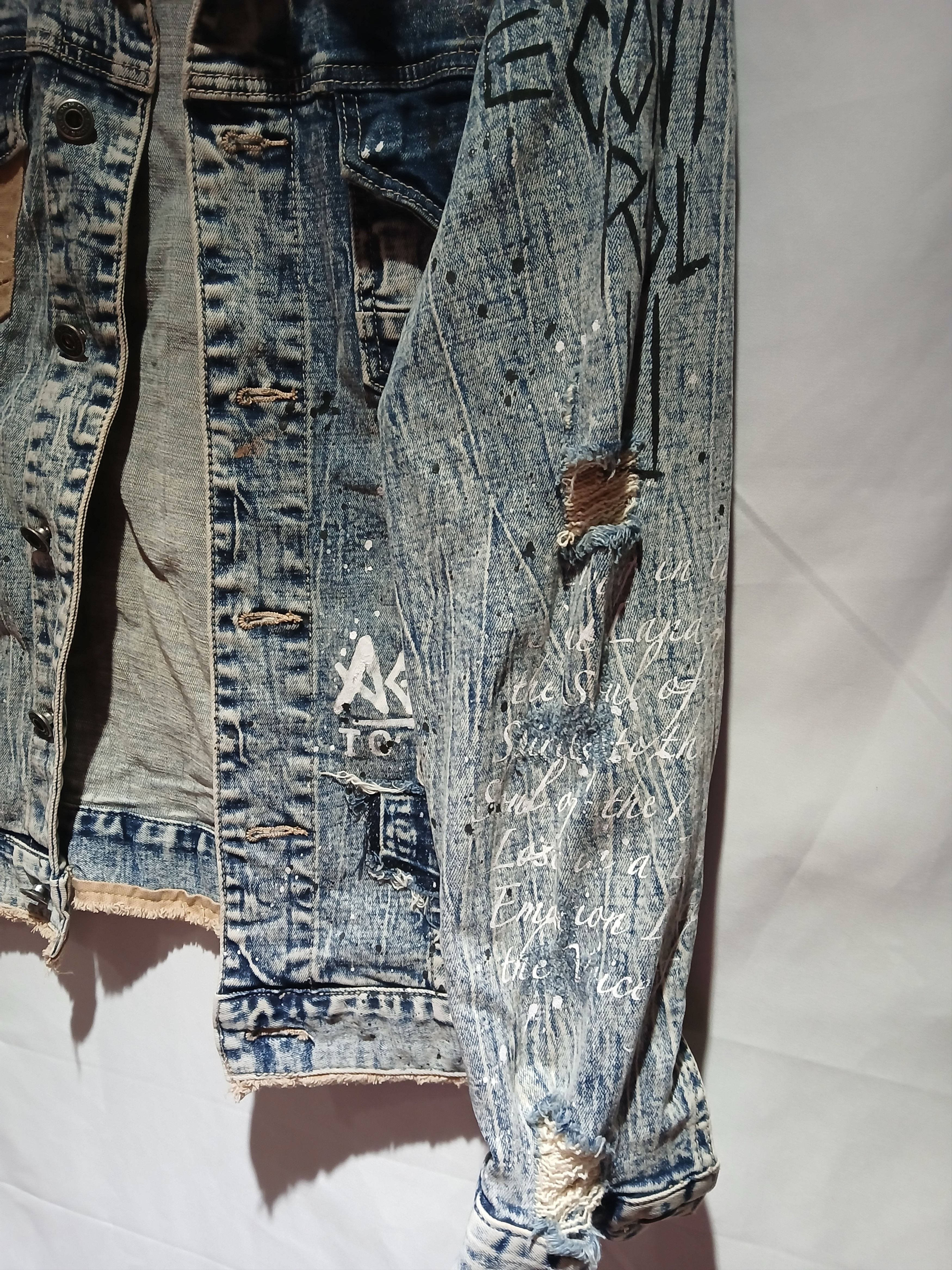 Smoke rise men's distressed denim jacket size medium