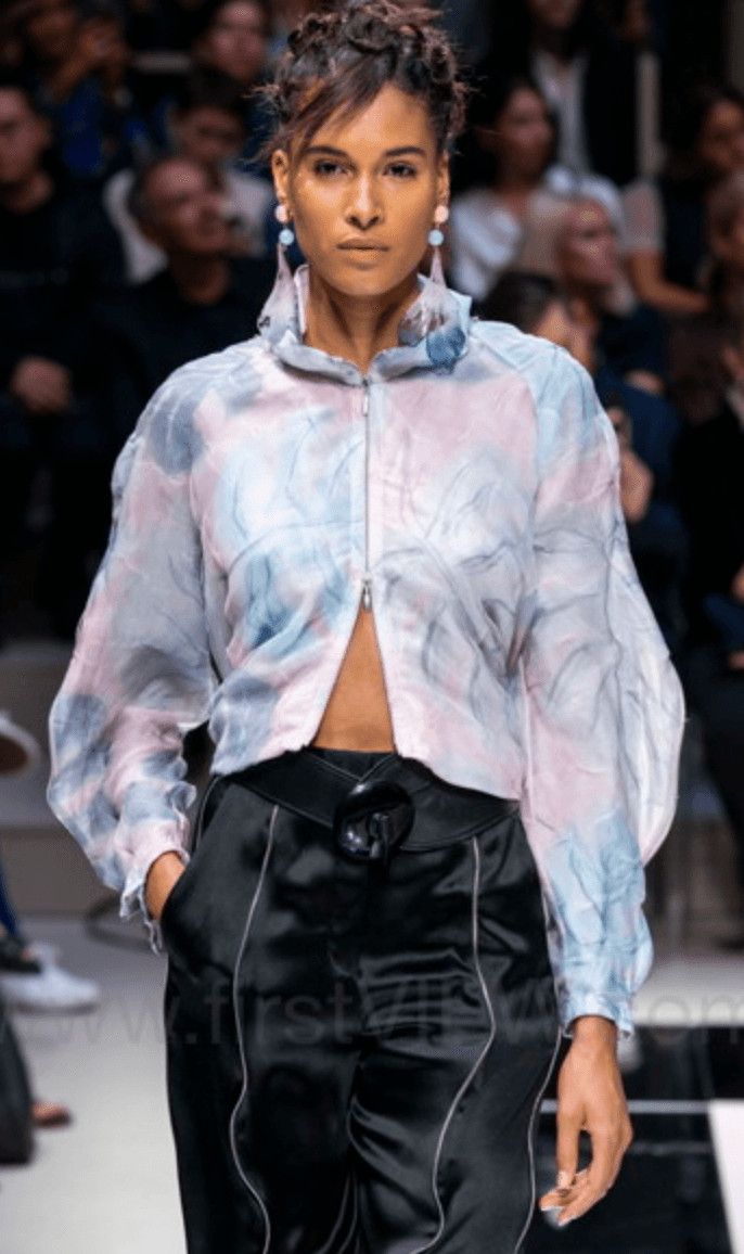 Giorgio Armani SS2020 Giorgio Armani Full Zip Runway Silk Cloudy Sky Bomber Jacket Size S / US 4 / IT 40 - 1 Thumbnail