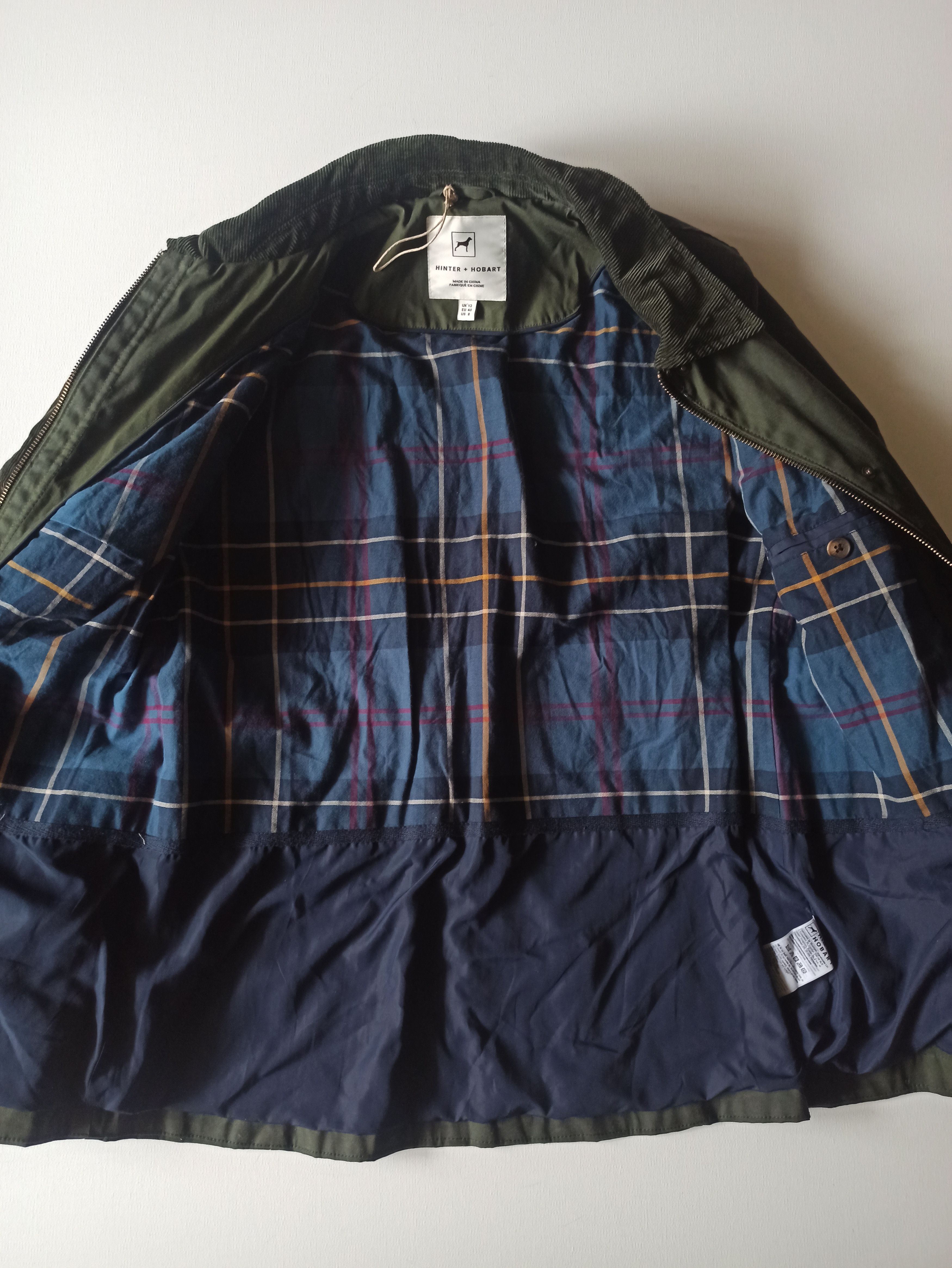 Vintage Waxed jacket for fishing or hunting, size M Size US M / EU 48-50 / 2 - 8 Thumbnail