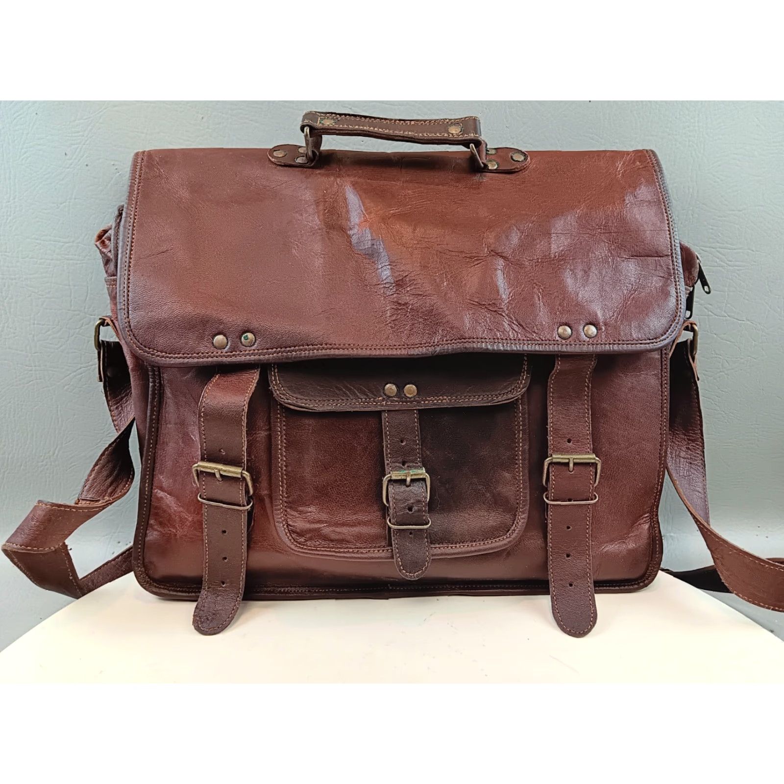 Vintage VINTAGE Handmade Leather Shoulder Bag Mens Medium Brown 90s Satchel Bag with Adjustable Strap Buckle Zip Size ONE SIZE - 6 Thumbnail