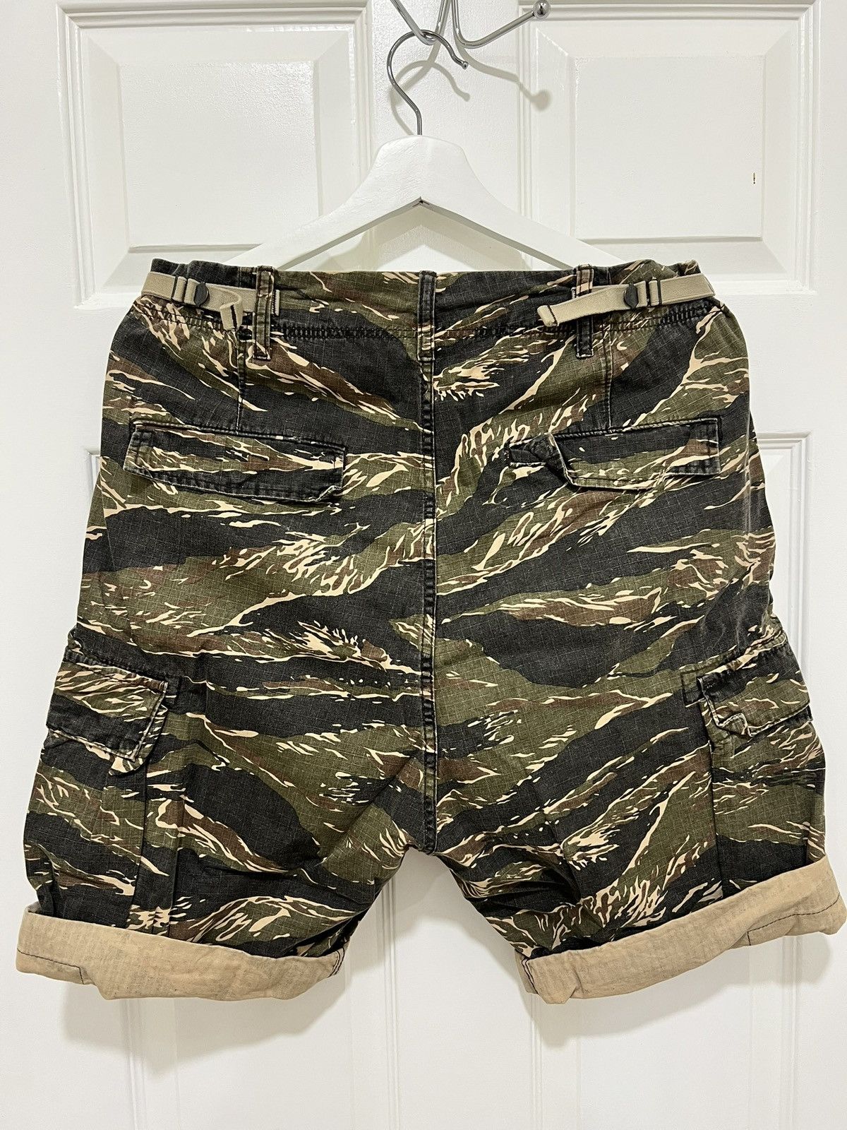 Neighborhood Neighborhood Short Camo Size S Size US 30 / EU 46 - 3 Thumbnail