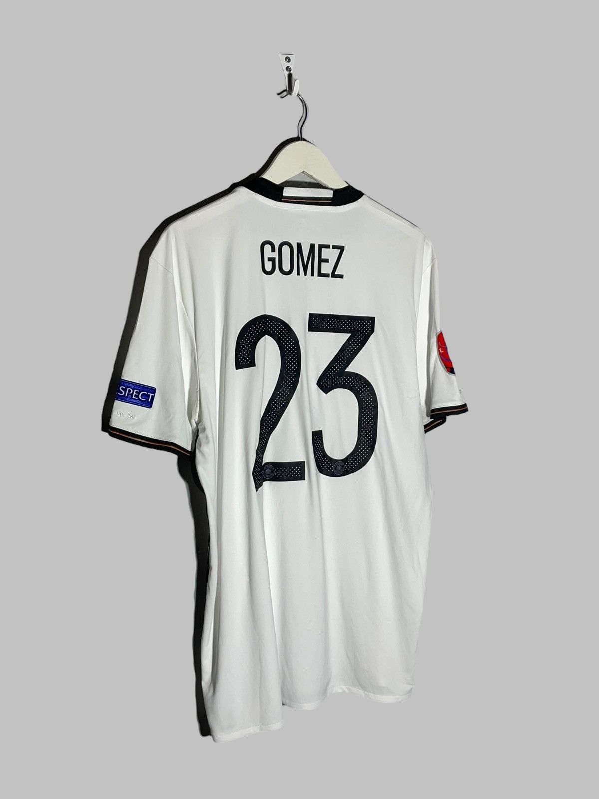 Adidas #23 Mario Gomez Germany 2016/17 Home Football Shirt Jersey Size US XL / EU 56 / 4 - 1 Thumbnail