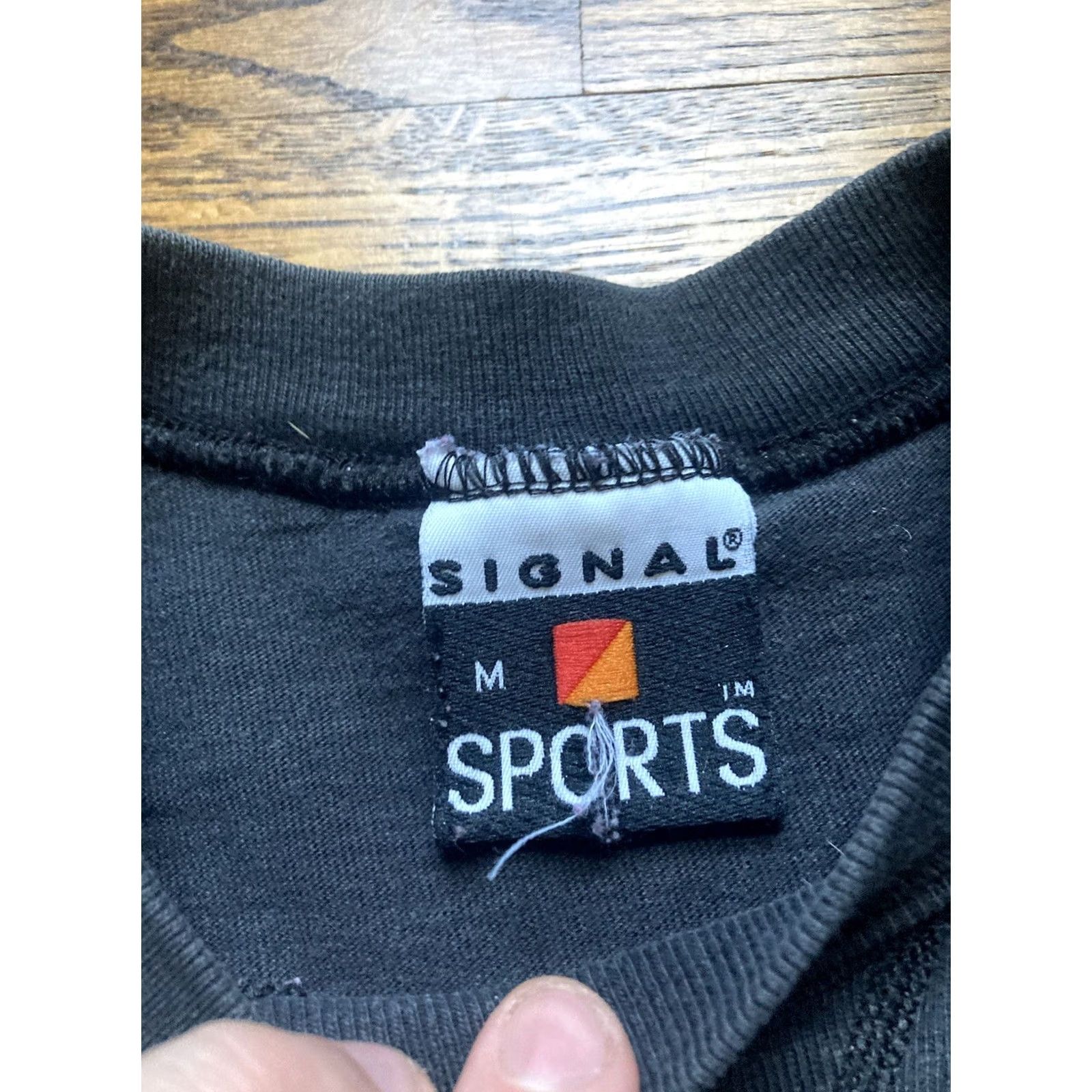 Vintage VINTAGE Signal Sport Black Long Sleeve T-Shirt Size M Mens 90s Sports Blank Cotton Size US M / EU 48-50 / 2 - 5 Thumbnail