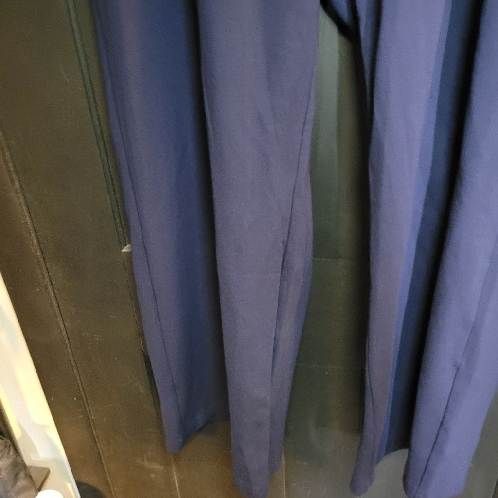 Other Roamans, dark blue pants,EUC, Size 28 women's plus size Size 28" / US 6 / IT 42 - 6 Thumbnail