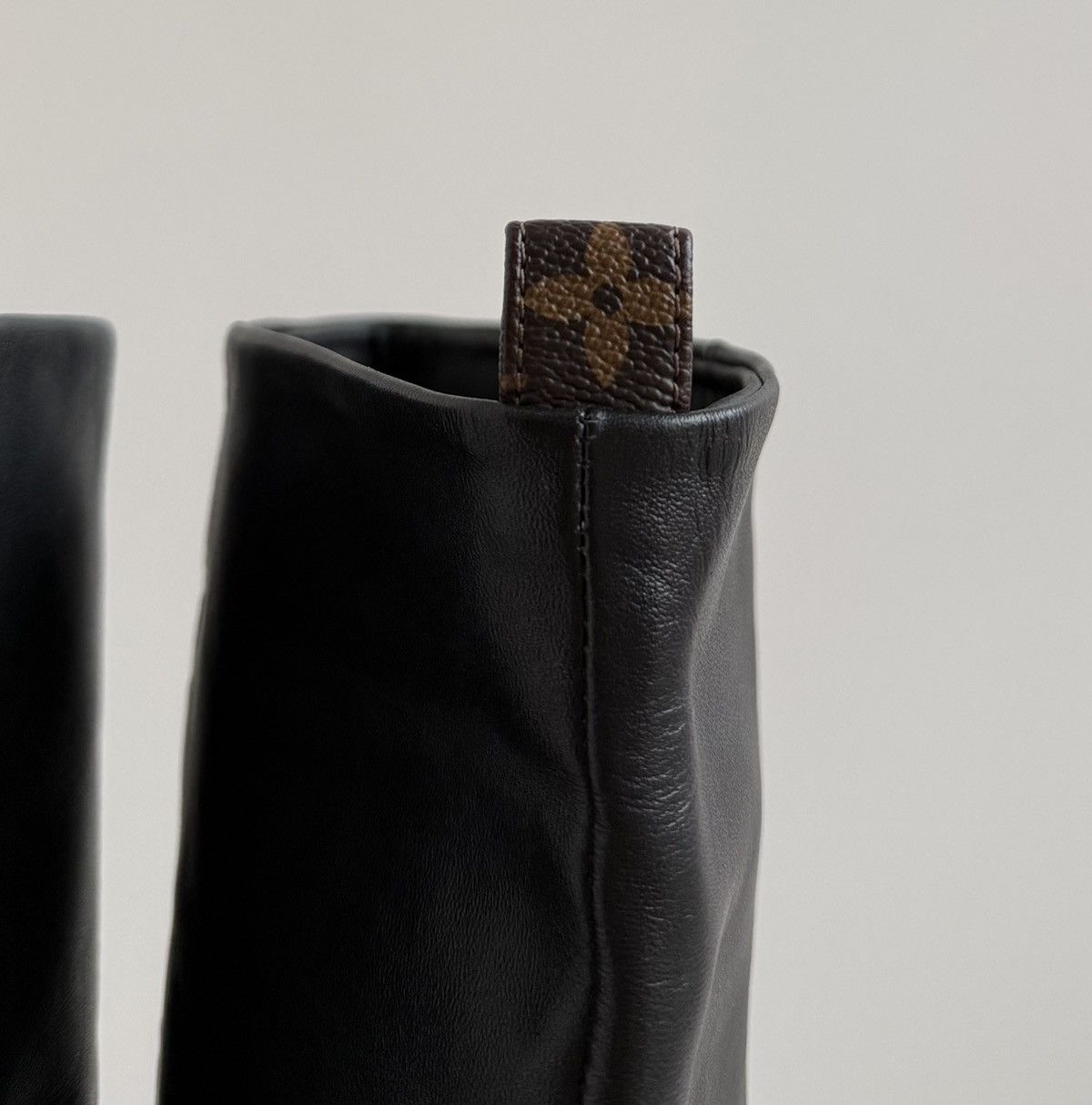 Louis Vuitton Louis Vuitton Rhapsody Monogram Tall Knee Moto Leather Boots Size US 10 / IT 40 - 8 Thumbnail