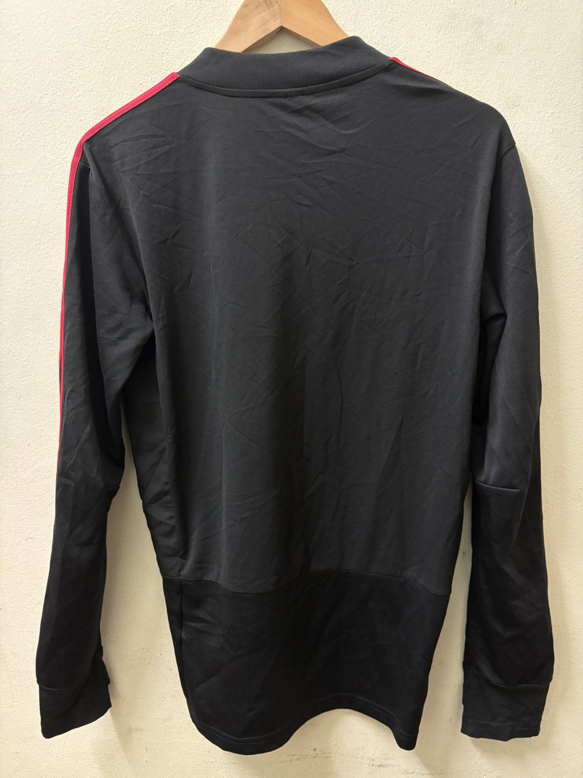 Adidas MANCHESTER UNITED TRAINING KIT 2018/2019 AON LONGSLEEVE Size US S / EU 44-46 / 1 - 6 Thumbnail