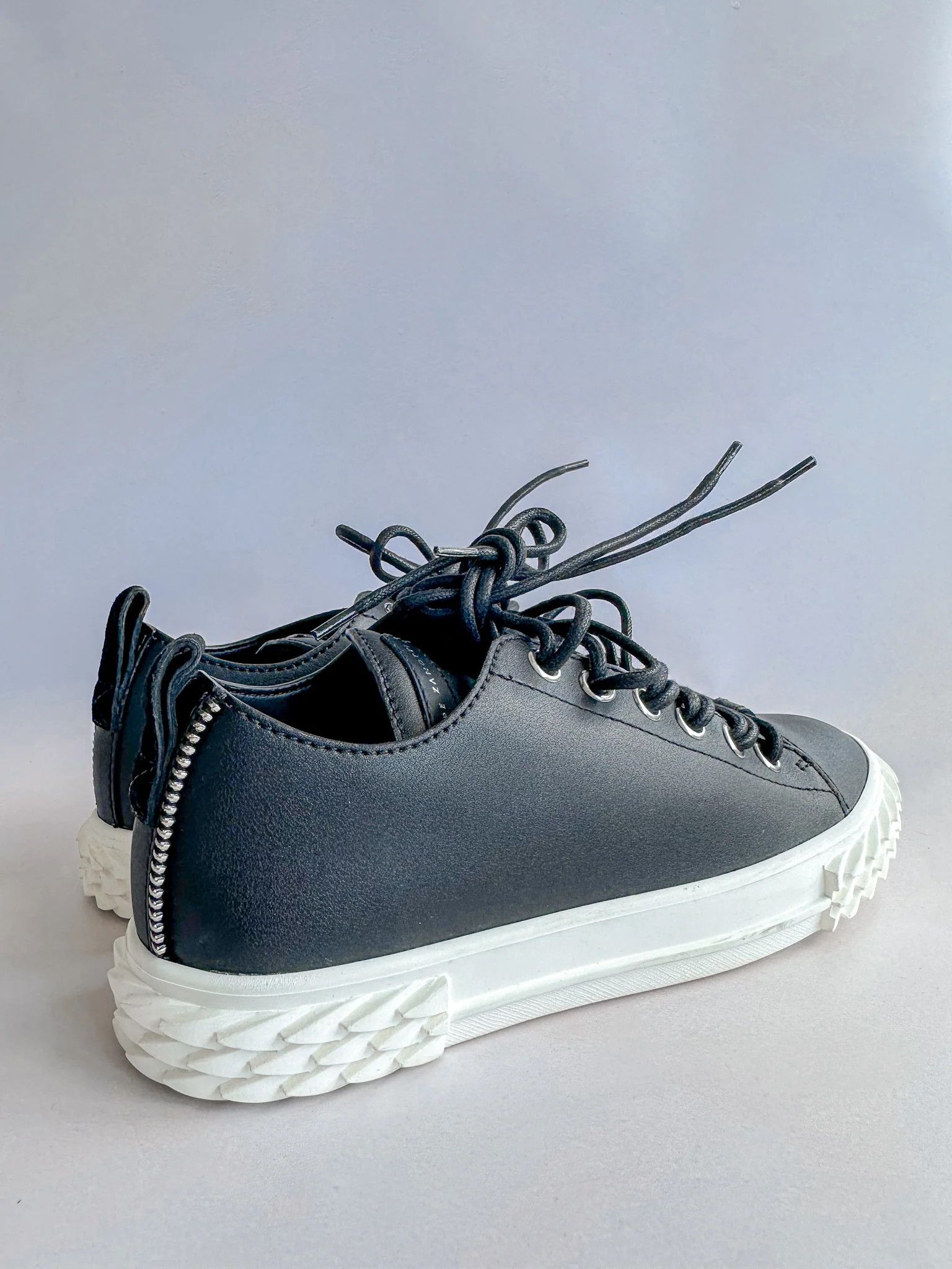 Giuseppe Zanotti Giuseppe Zanotti Black Blabber Low Top Sneakers Size US 7 / IT 37 - 3 Thumbnail