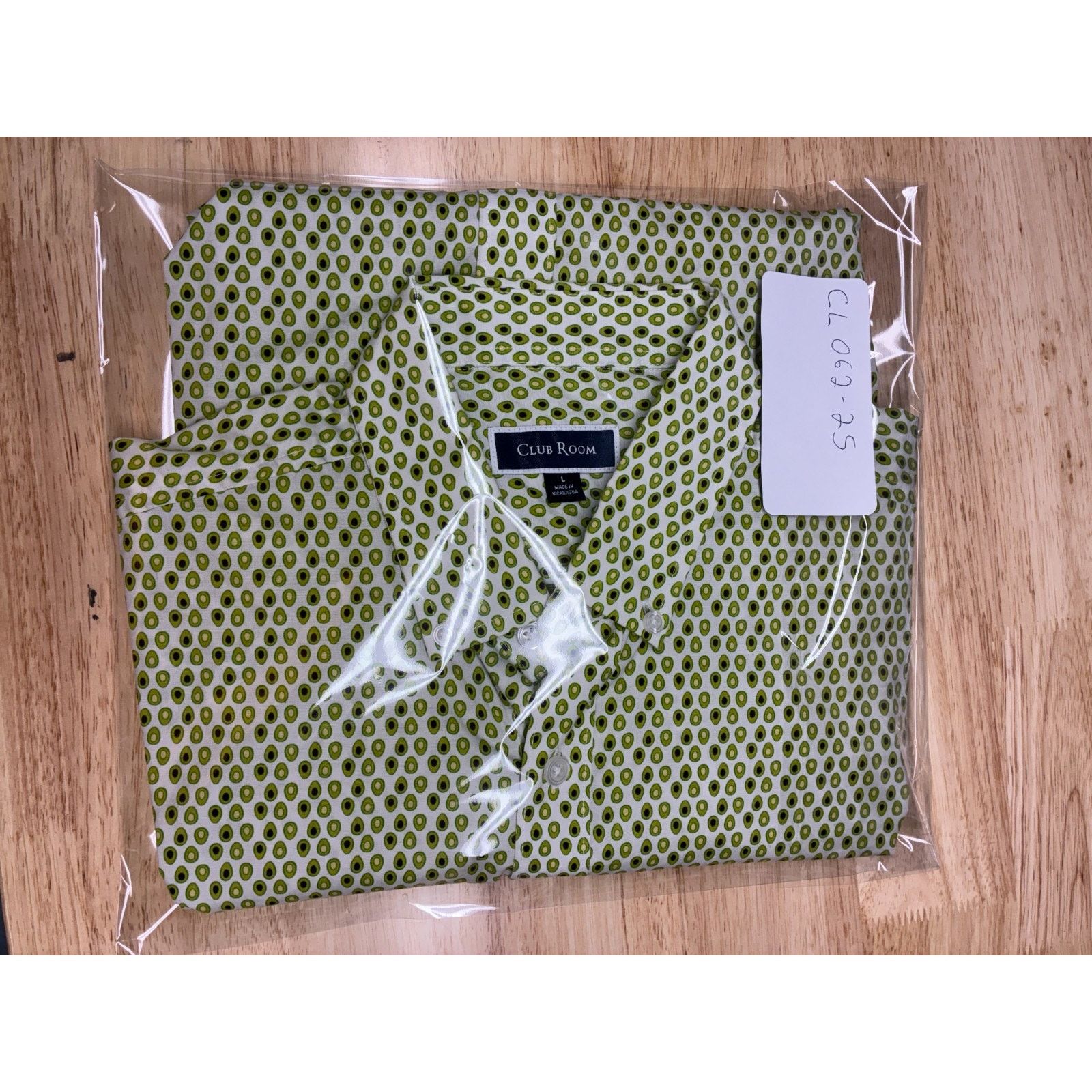 Club Room Club Room Men’s Button-Down Shirt Avocado Print Green Size US L / EU 52-54 / 3 - 9 Thumbnail
