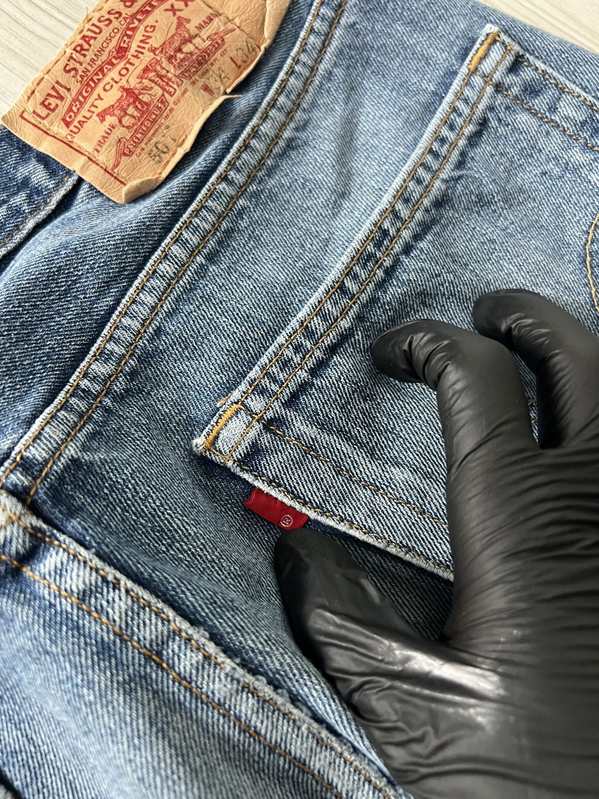 Levi's Vintage Levis 501 Blue Denim Jeans Size US 34 / EU 50 - 7 Thumbnail