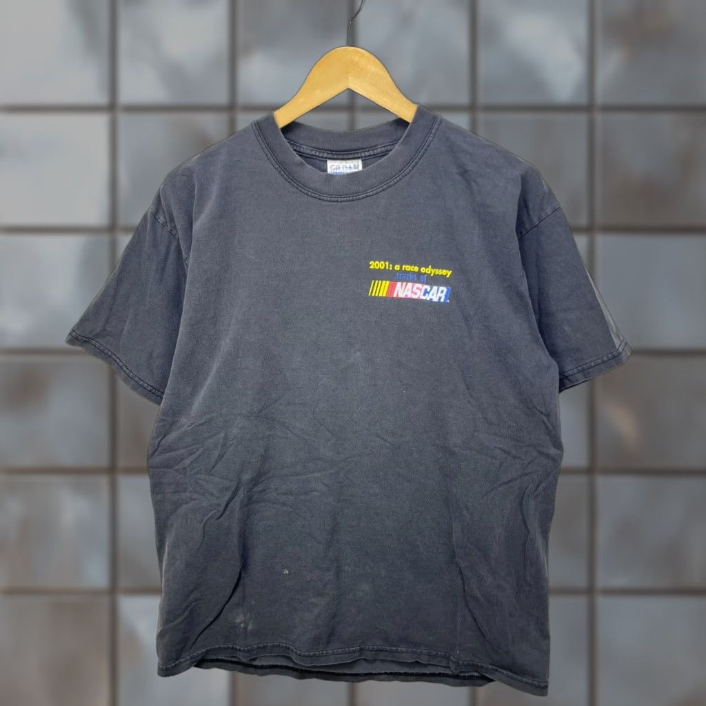 NASCAR VINTAGE NASCAR Race Odyssey Sun Faded Racing T-Shirt Large Black Men T-Shirt 90s Mens Size US L / EU 52-54 / 3 - 1 Thumbnail
