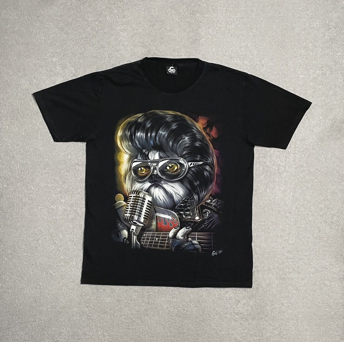 Vintage Vintage Black T-Shirt Tee Band Dog Elvis Presley Animal Size US XL / EU 56 / 4 - 1 Thumbnail