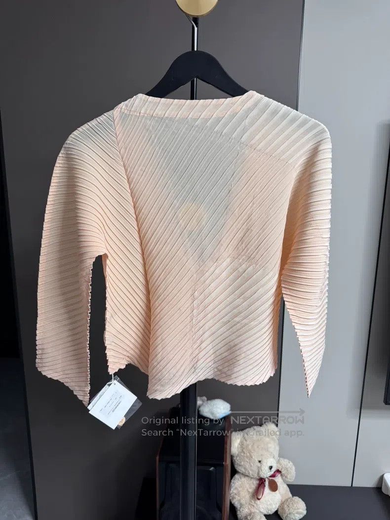 Issey Miyake Issey Miyake Main Line Ruffled Short Sleeve Top Size M / US 6-8 / IT 42-44 - 2 Thumbnail